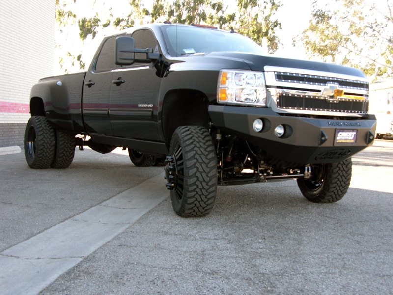 road-armor-off-road-bumpers-up-to-100-rebate