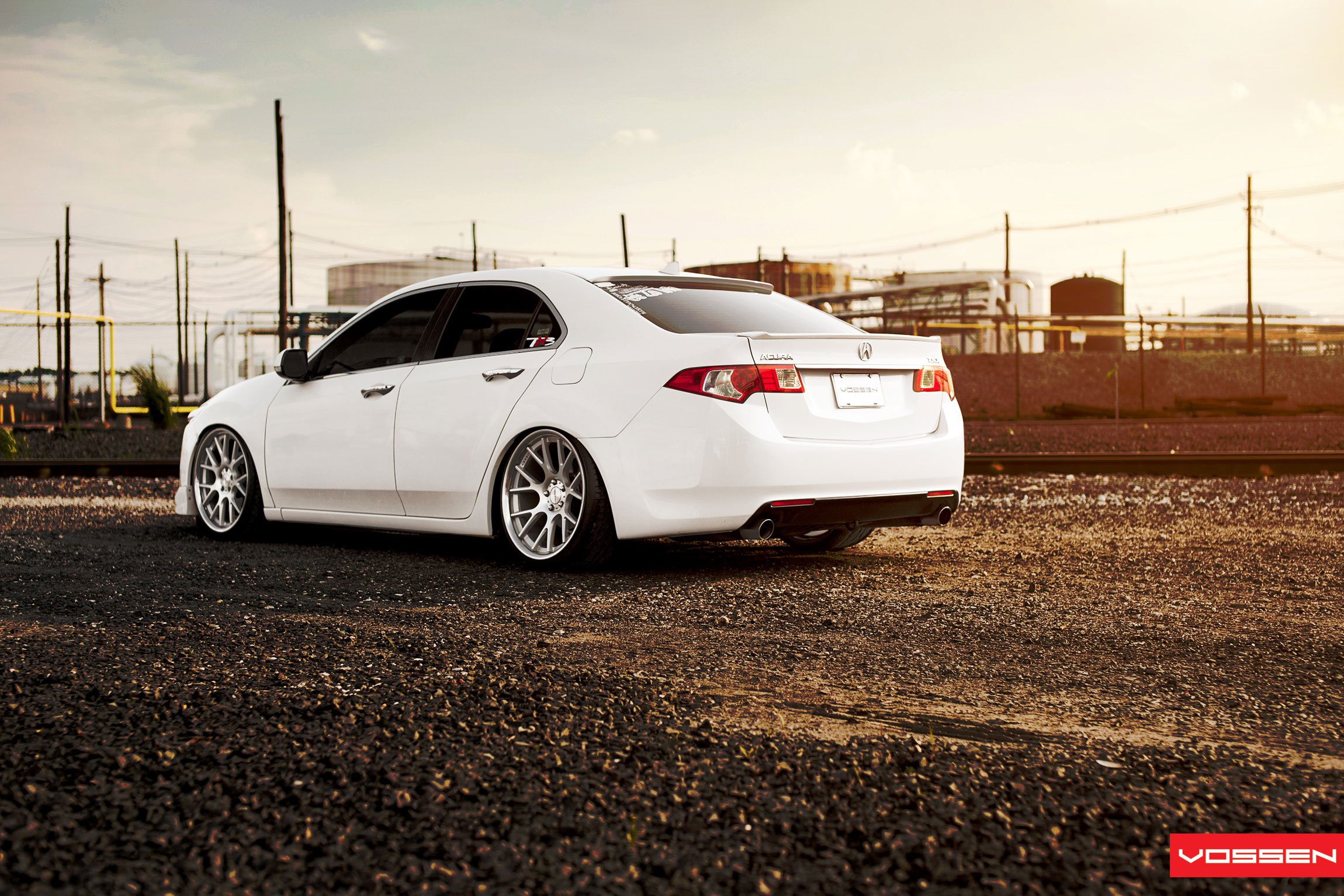 Rear Diffuser with Single Exhaust Tips on Acura TSX - Photo by Vossen