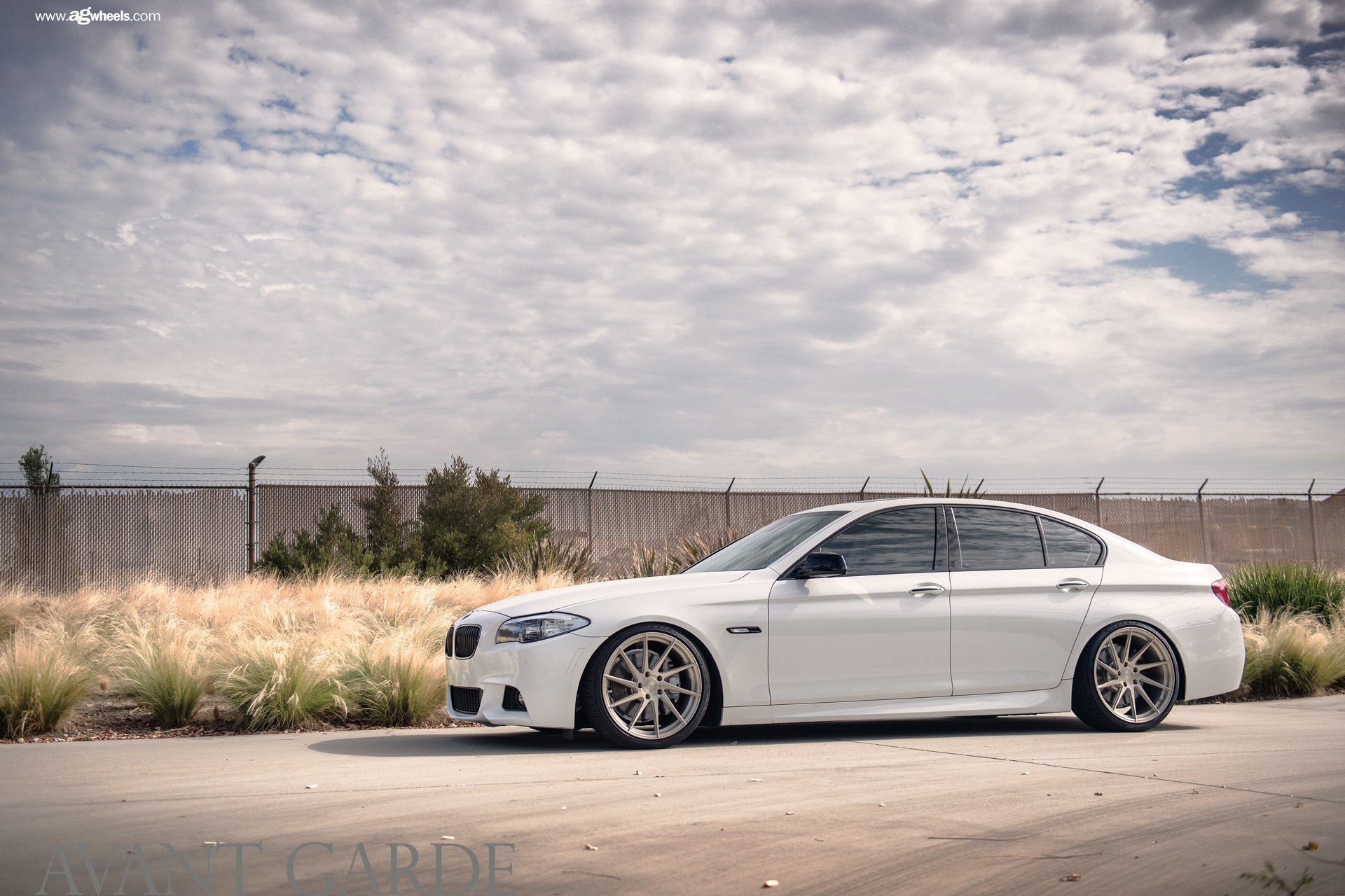 Aftermarket Side Mirrors on White BMW 5-Series - Photo by Avant Garde Wheels
