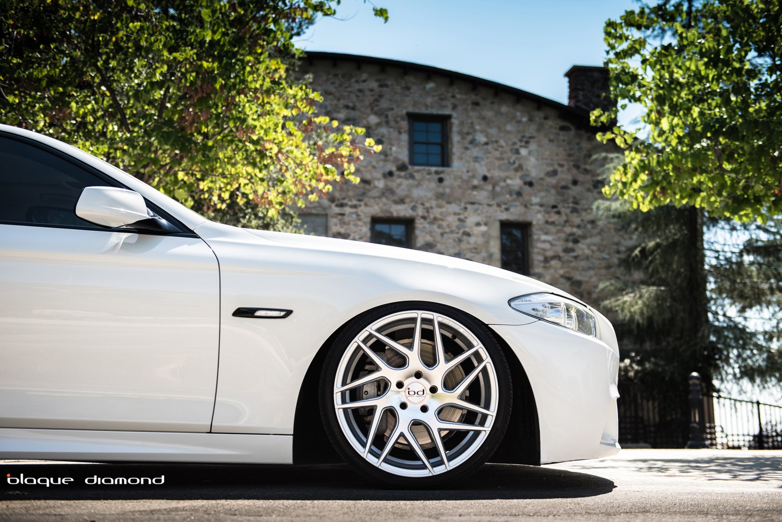 Silver Blaque Diamond Rims on White BMW 5-Series - Photo by Blaque Diamond