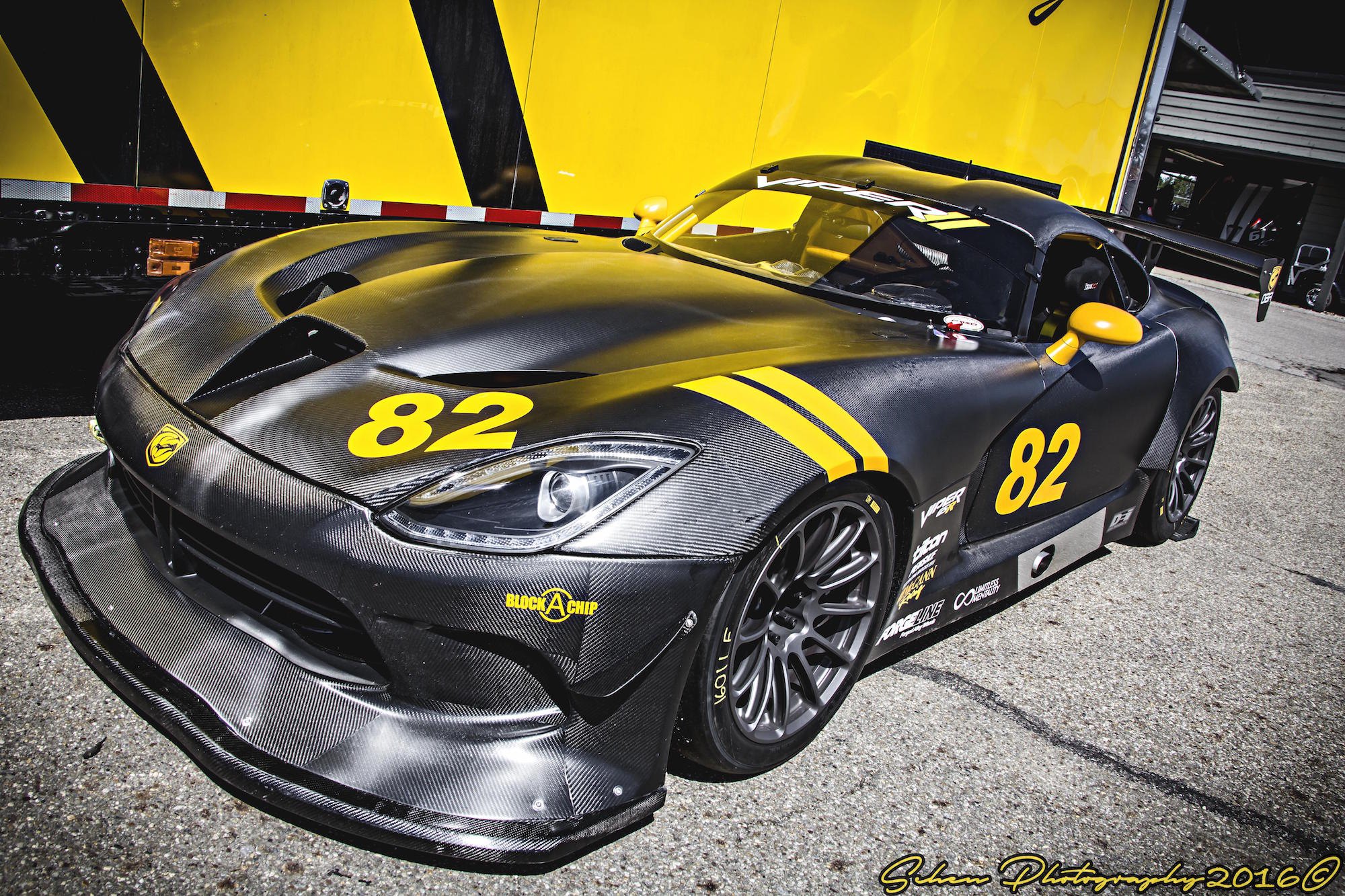 Black Dodge Viper with Custom Carbon Fiber Body Kit - Photo by Forgeline Motorsports