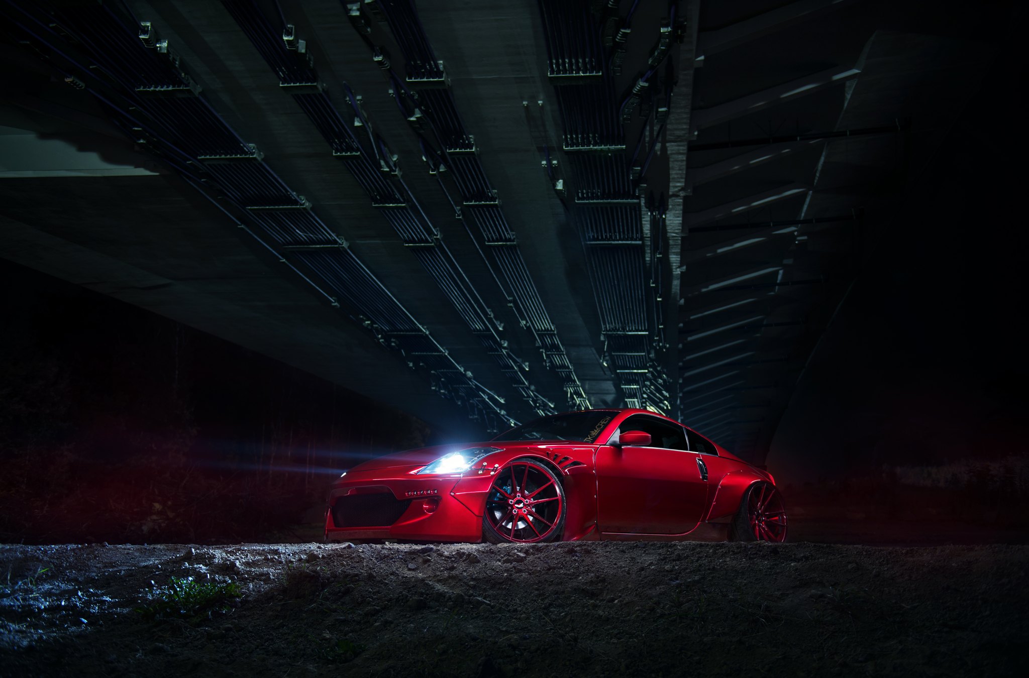 Crystal Clear Headlights on Red Nissan 350Z - Photo by JR Wheels