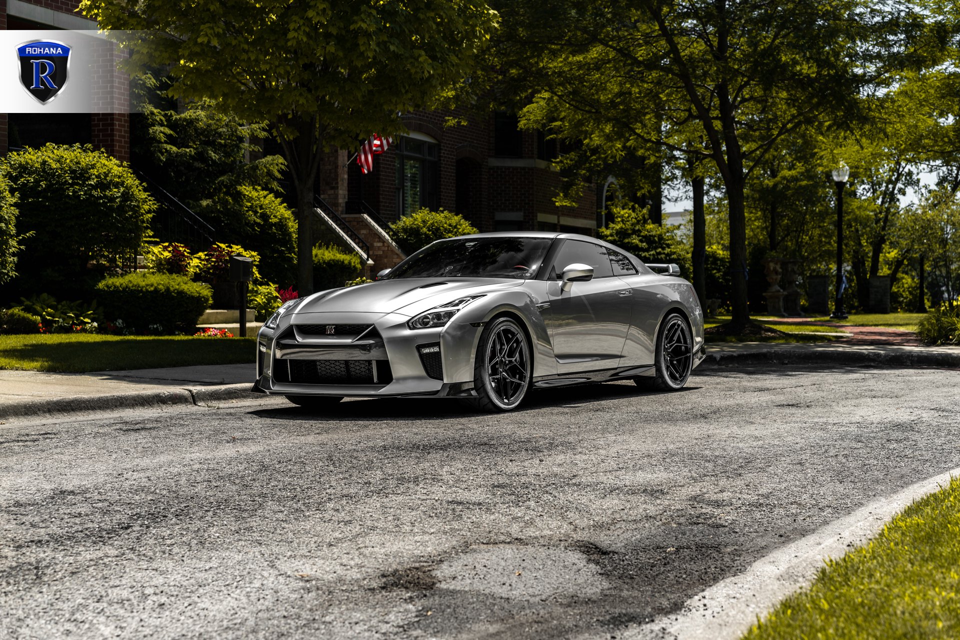 Aftermarket Front Bumper on Silver Nissan GT-R - Photo by Rohana Wheels