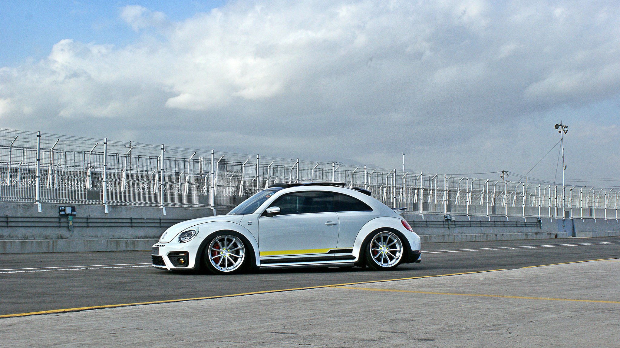 Custom Painted White VW Beetle with Blaque Diamond Wheels - Photo by Blaque Diamond Wheels