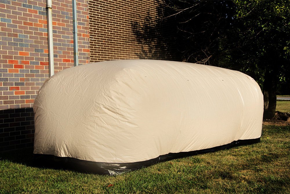 outdoor-bubble-car-cover-6.jpg