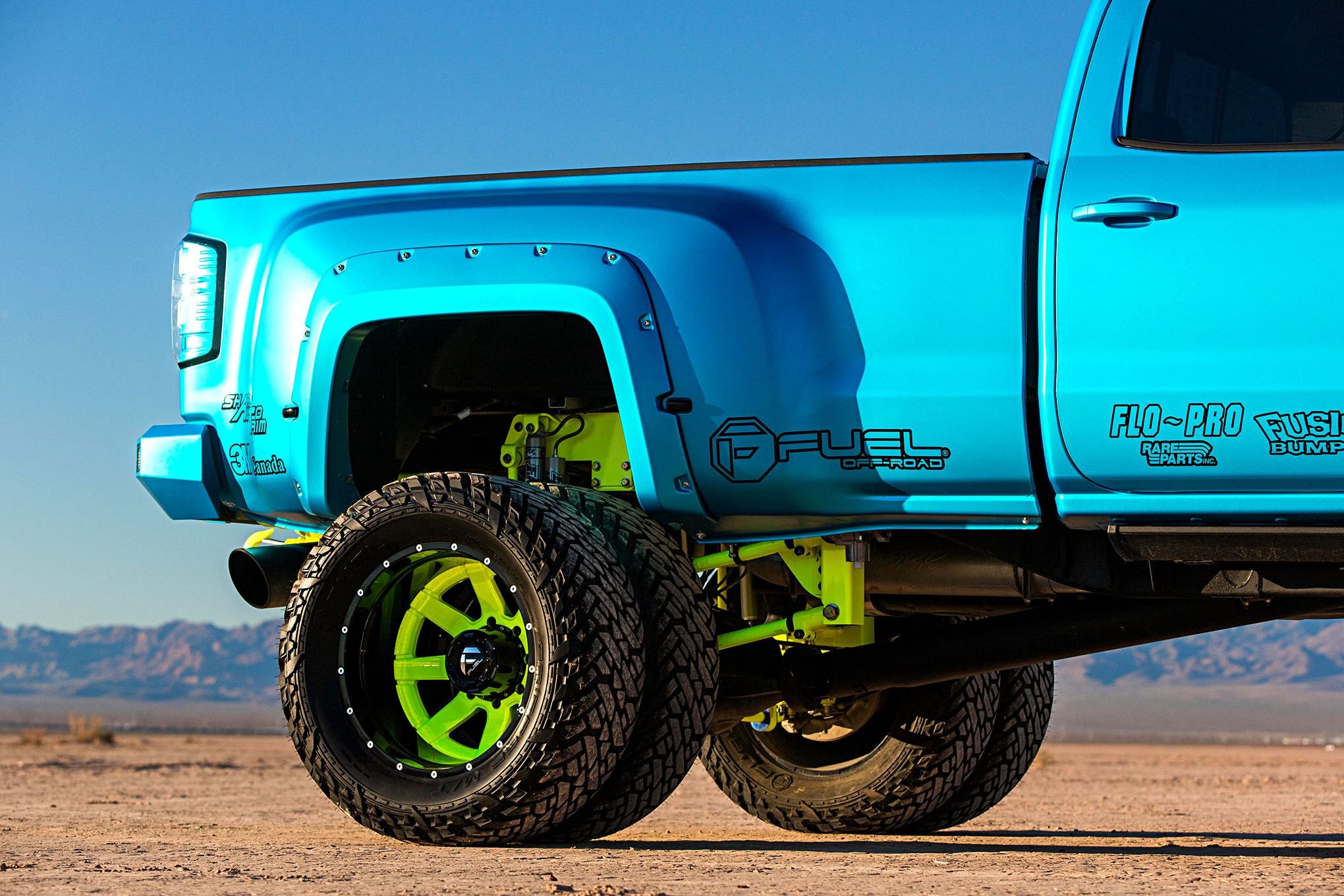 Fuel Maveric custom painted dually wheels for Duramax - Photo by Cody Gephart (Trucktrend)