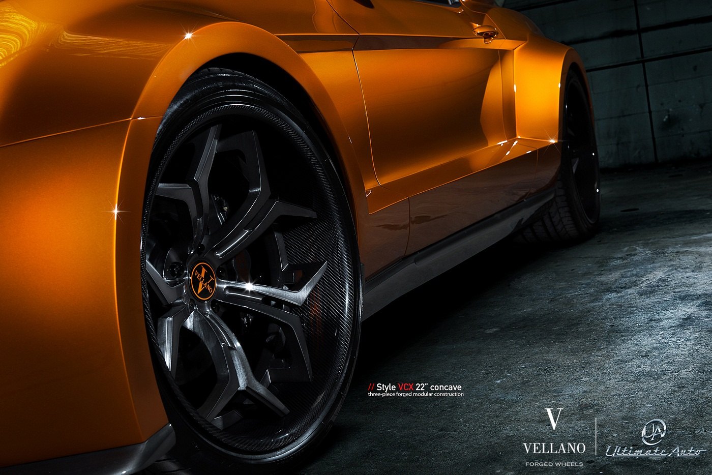 Vellano 22» custom wheels with carbon fiber lips - Photo by Vellano