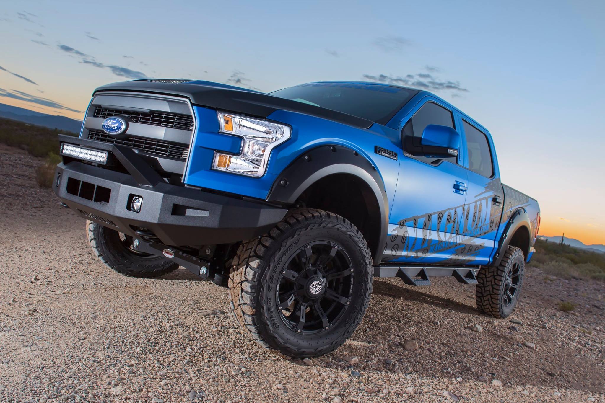 Lifted 2016 Ford F150 with ICI magnum side steps and bumpers - Photo by ICI Innovative Creations Inc.