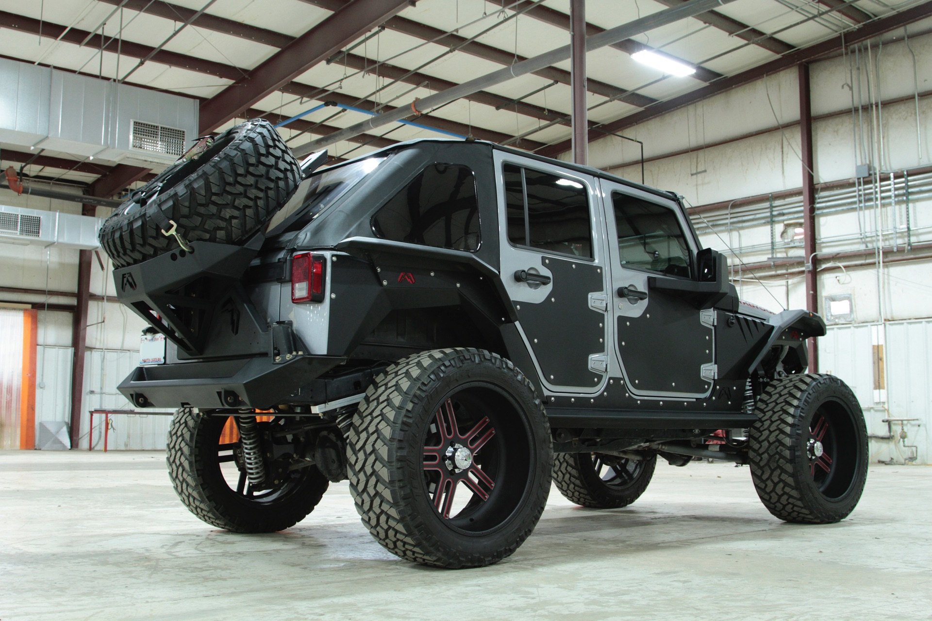 JK wrangler on 35» tires with 8 inch lift - Photo by Jason Bukolt (LFTD & LVLD Magazine)