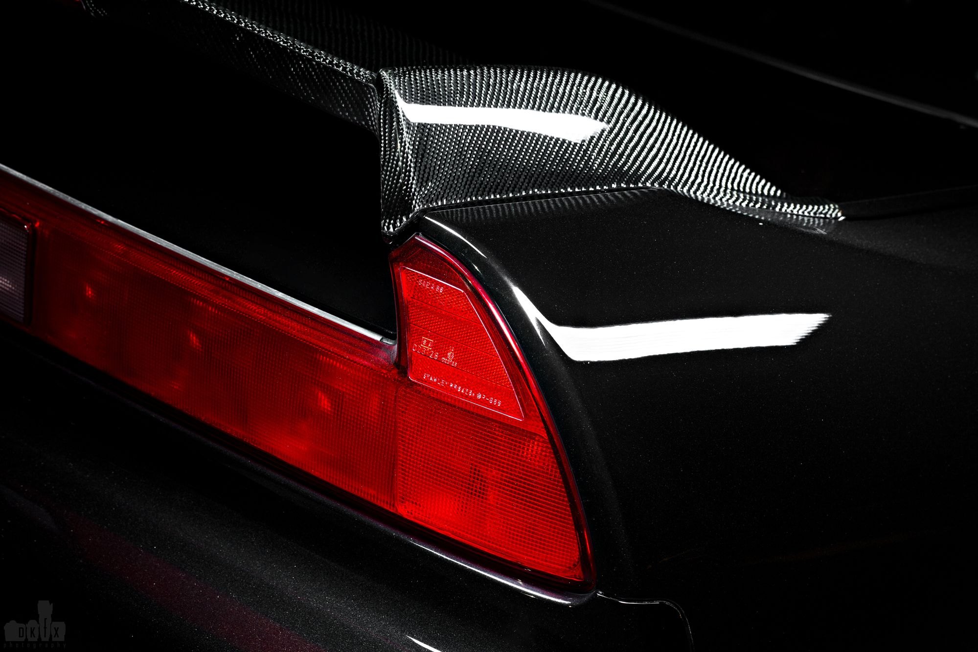 Black Acura NSX with Carbon Fiber Rear Spoiler - Photo by dan kinzie