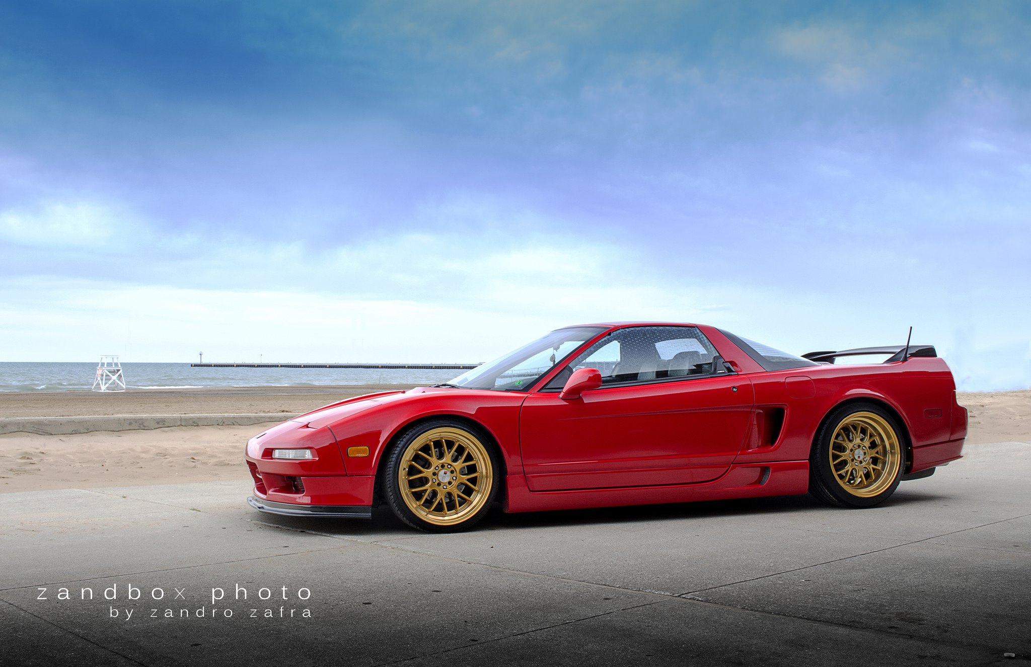 Red Acura NSX with Aftermarket Side Scoops - Photo by zandbox