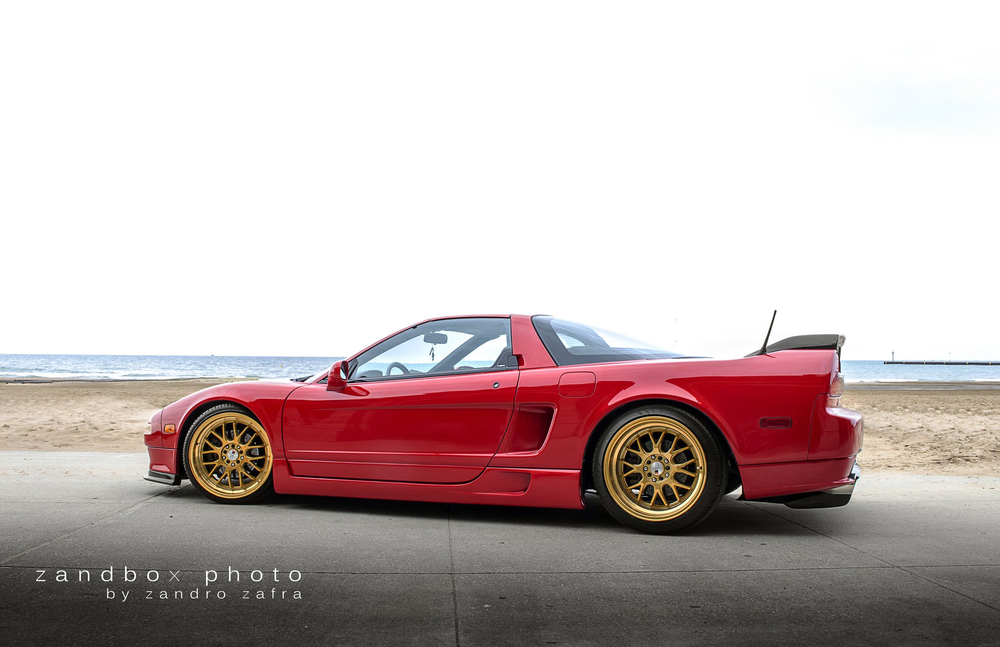 Red Acura NSX with Aftermarket Rear Diffuser - Photo by zandbox
