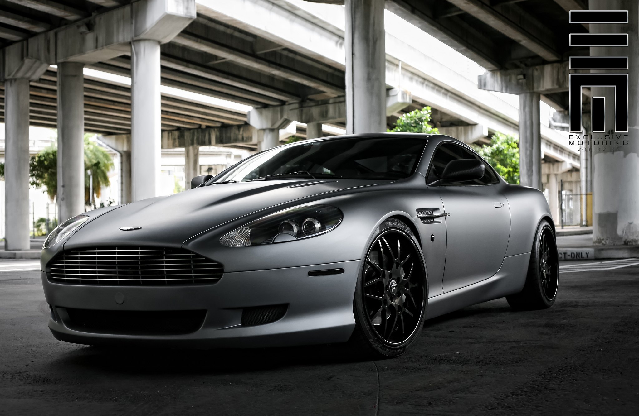 James Bond's Aston With a Street Soul - Photo by Exclusive Motoring