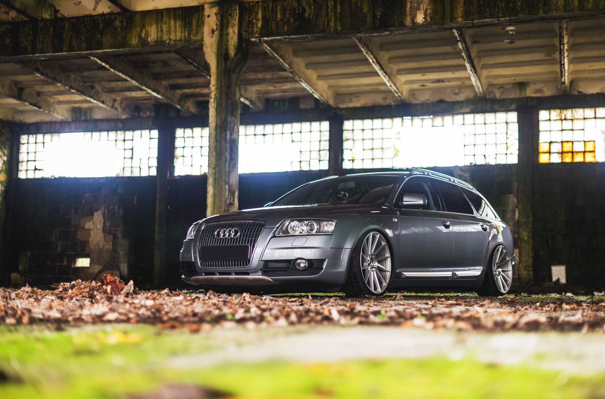 Front Bumper with Fog Lights on Gray Audi A6 - Photo by JR Wheels