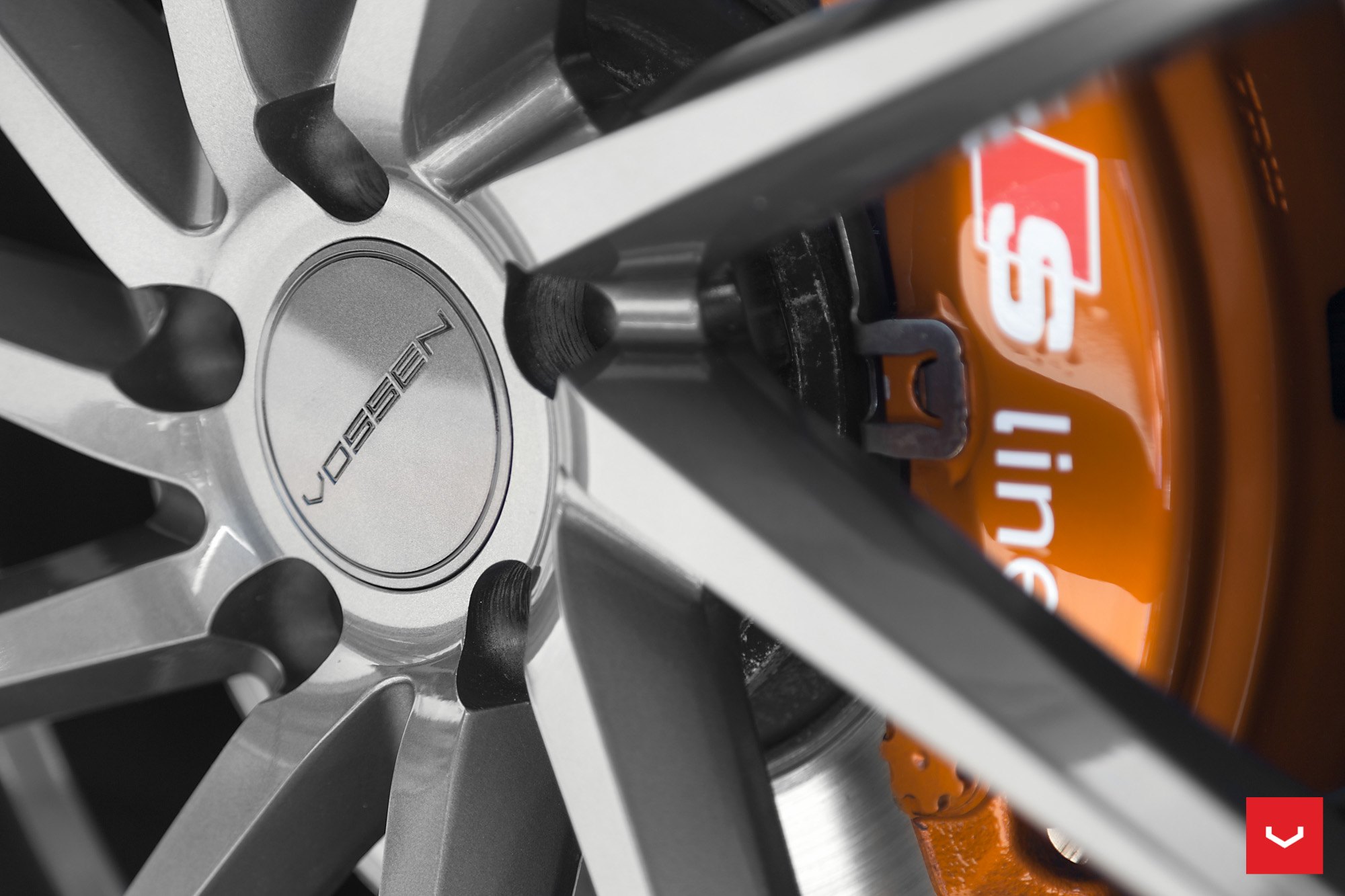 Audi Q5 on Vossen Flow Formed Chrome Wheels - Photo by Vossen