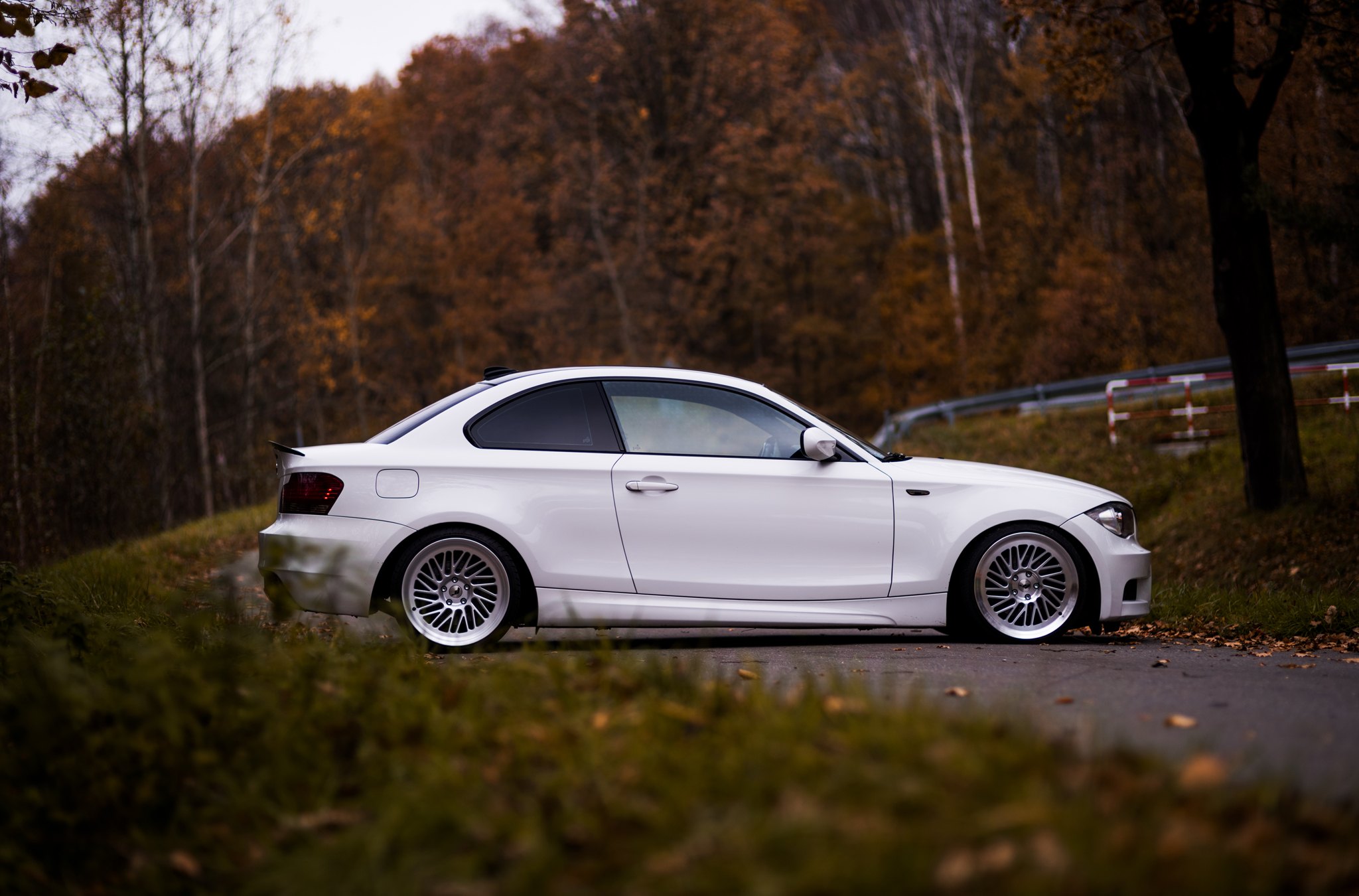 Custom White BMW 1-Series Side Skirts - Photo by JR Wheels