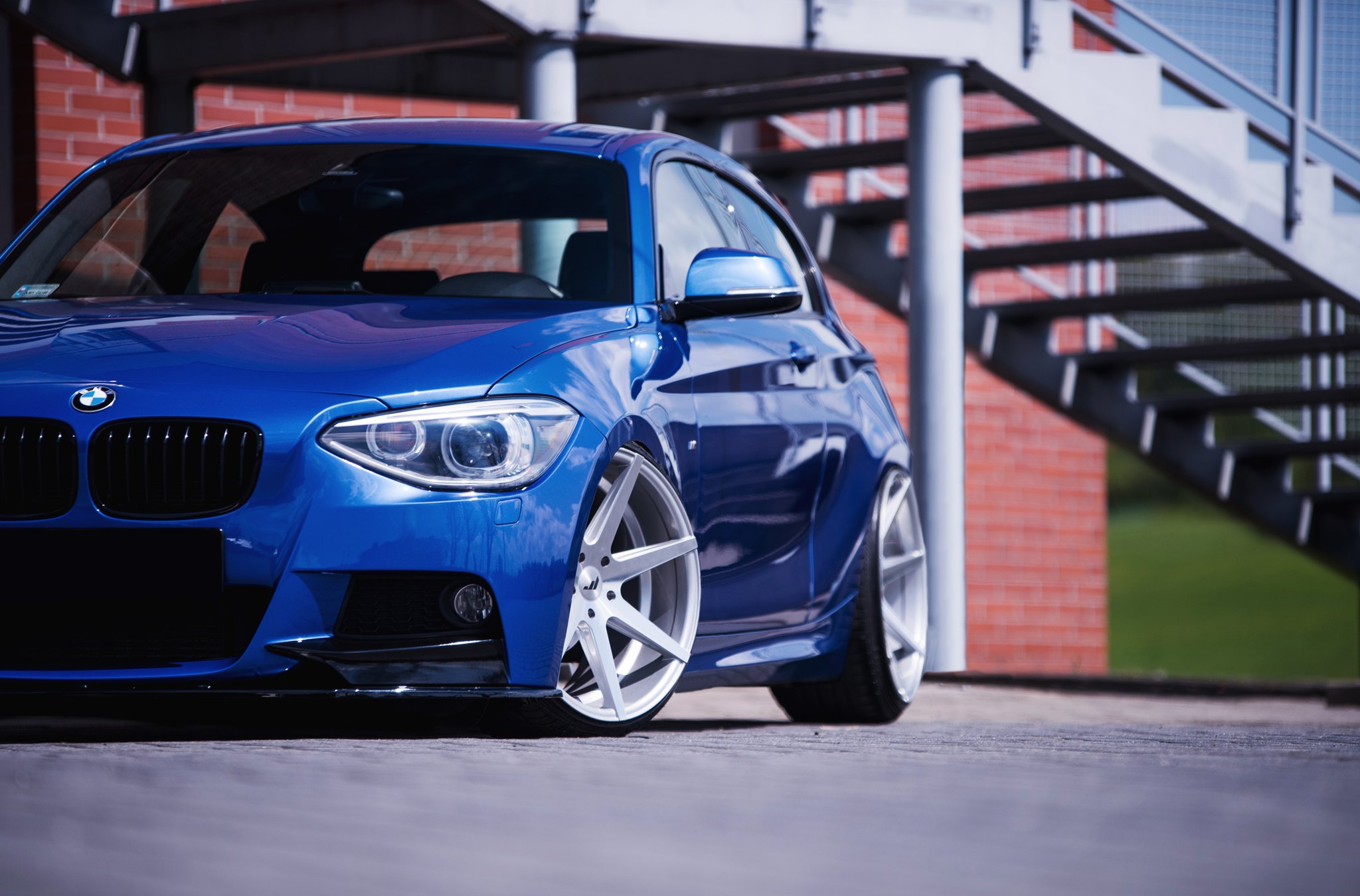 Blue BMW 1-Series with Aftermarket Front Bumper - Photo by JR Wheels