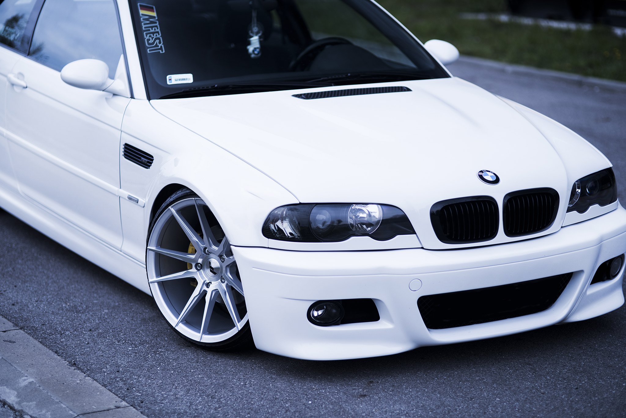 Custom Front Bumper on White BMW 3-Series - Photo by JR Wheels