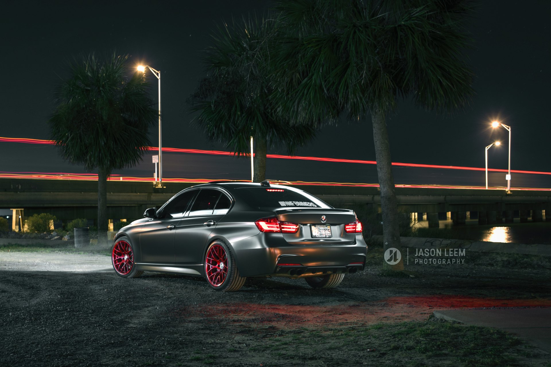 Black BMW 3-Series on Red Rims - Photo by Avant Garde
