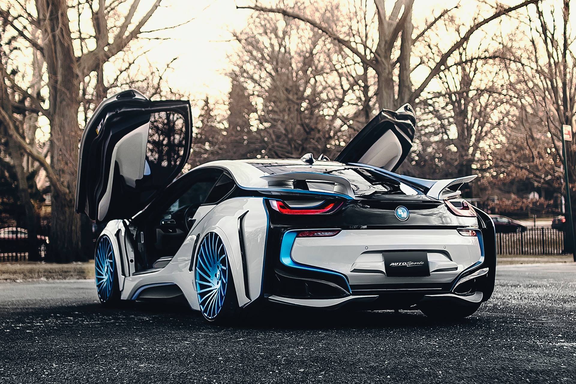 Aftermarket Rear Diffuser on White BMW i8 - Photo by Forgiato