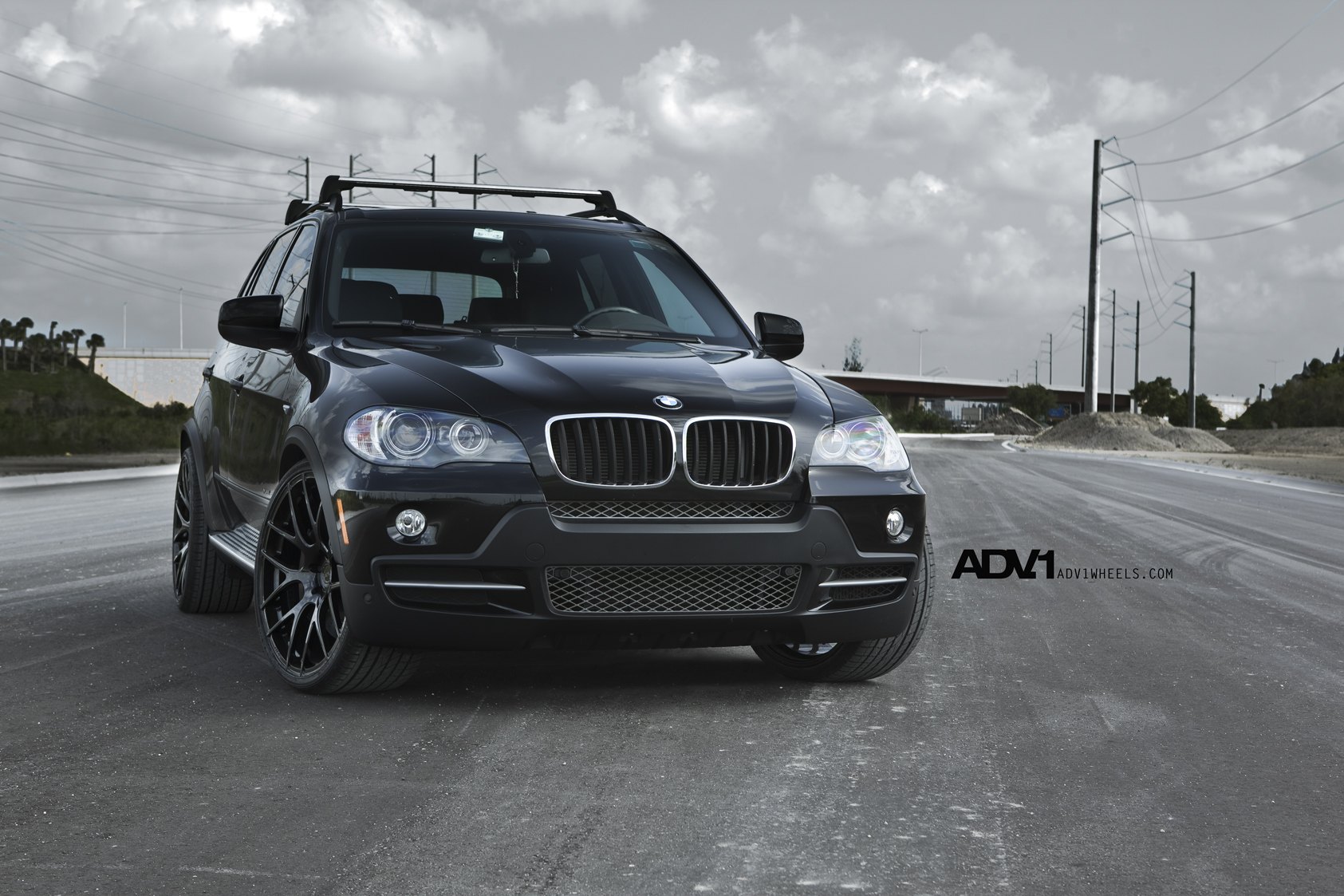Black BMW X5 with ADV7 Concave Wheels - Photo by ADV.1