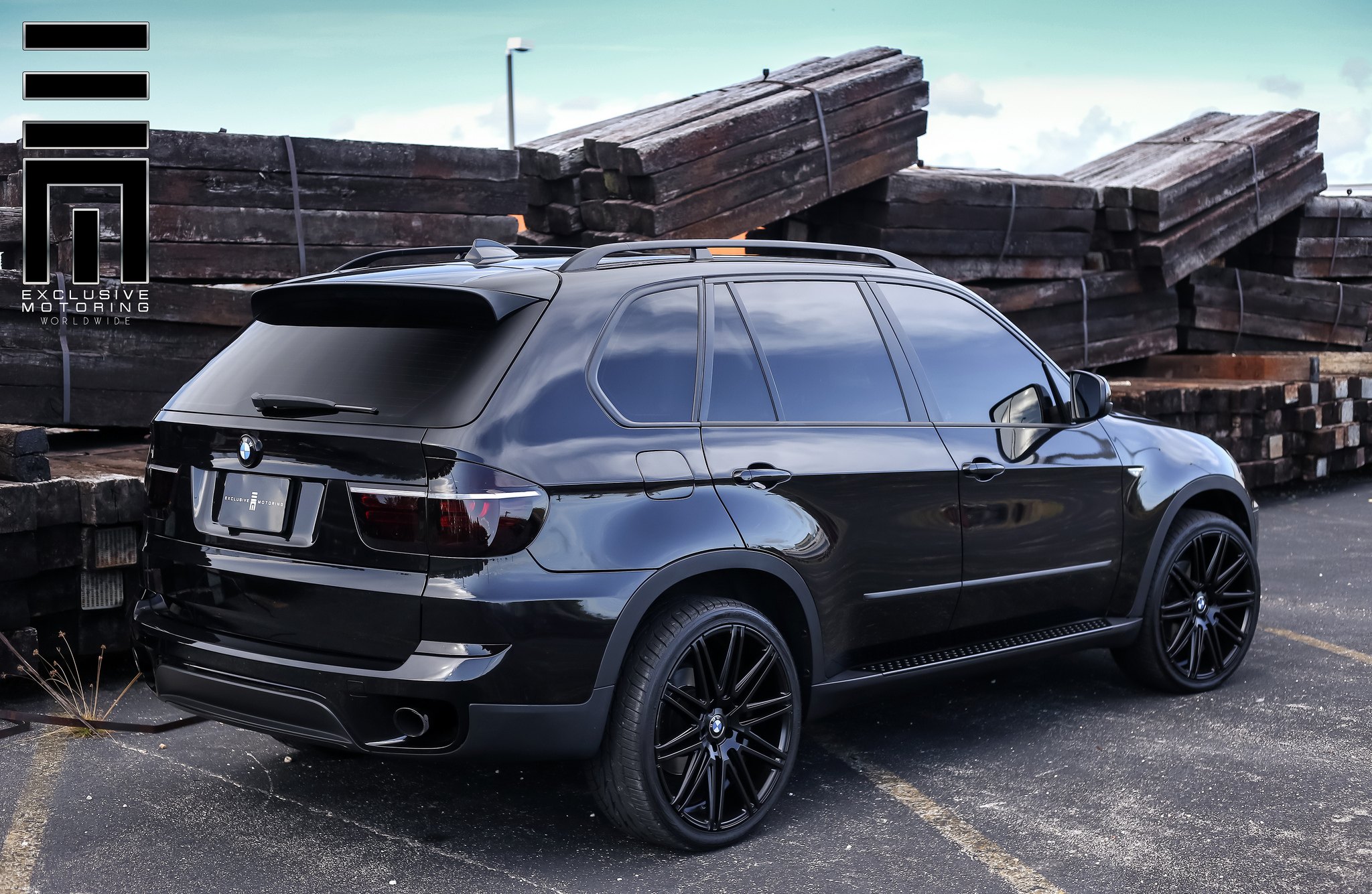 BMW X5 E70 in Mystery Black by Exclusive Motoring — CARiD.com Gallery