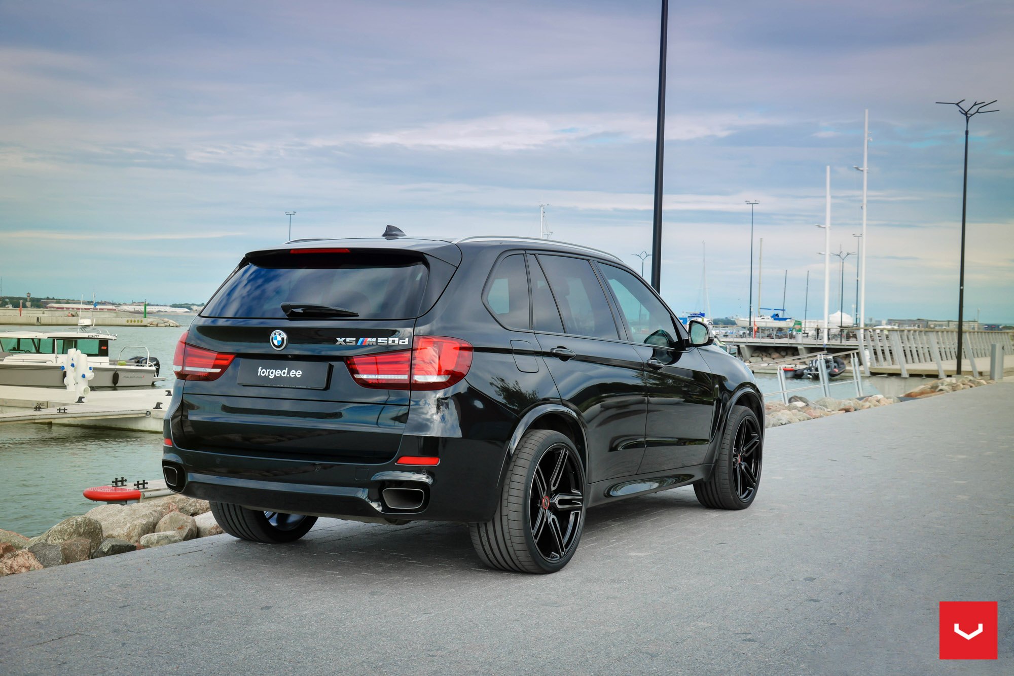 Roofline Spoiler with Light on Black BMW X5 - Photo by Vossen