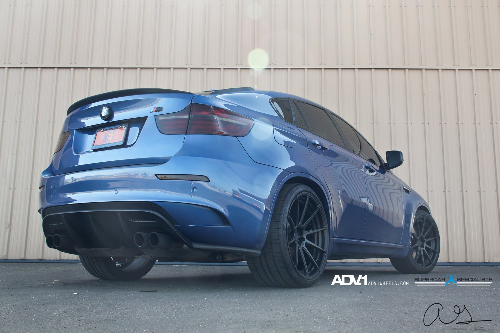 Blue BMW M6 with Aftermarket Rear Diffuser - Photo by ADV.1
