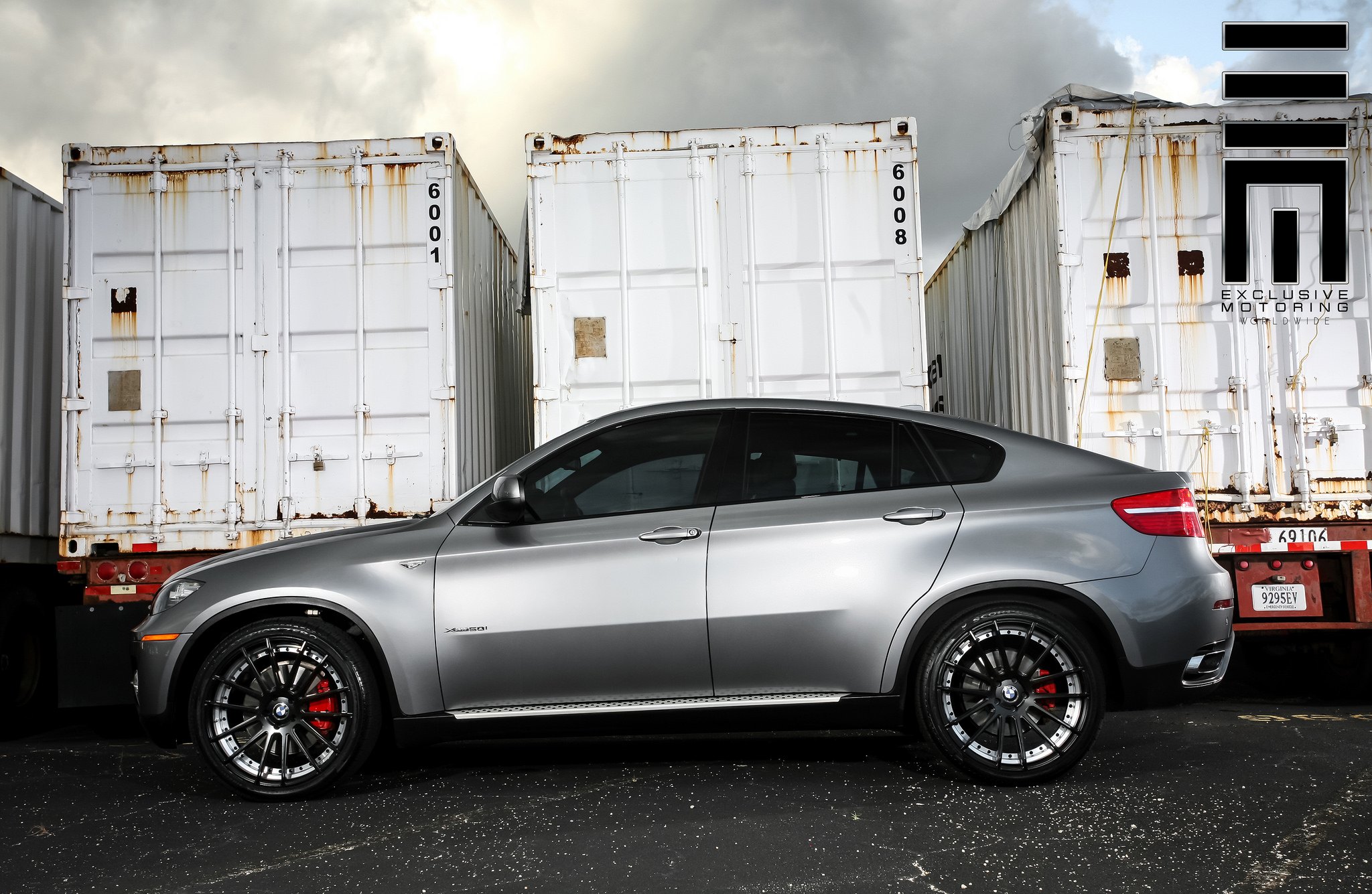Gray BMW X6 on Black Wheels with red brake calipers - Photo by Exclusive Motoring