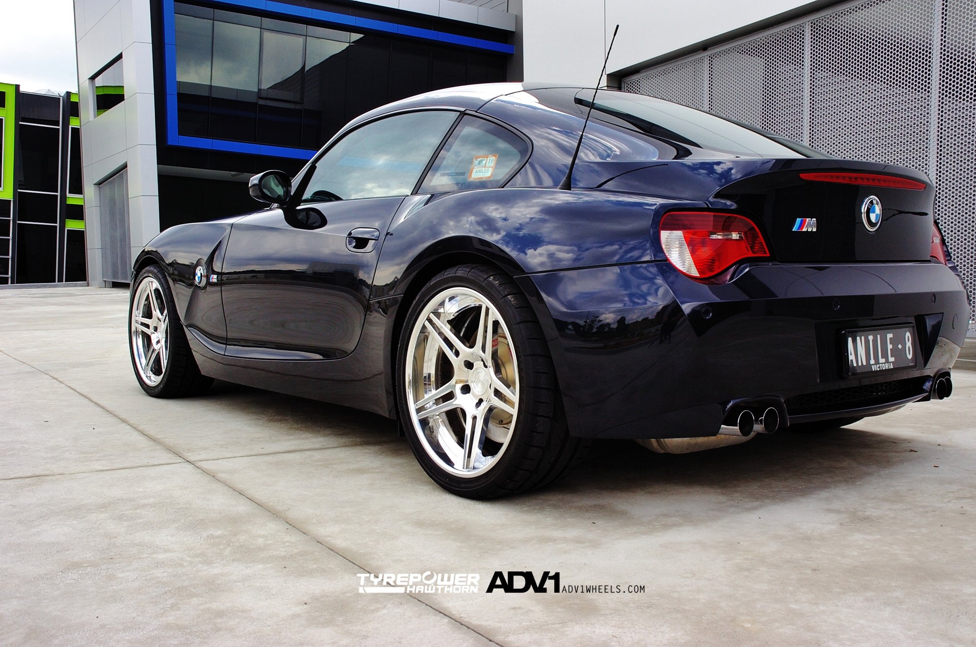 Aftermarket Rear Bumper Cover on Dark Blue BMW Z4M - Photo by ADV.1