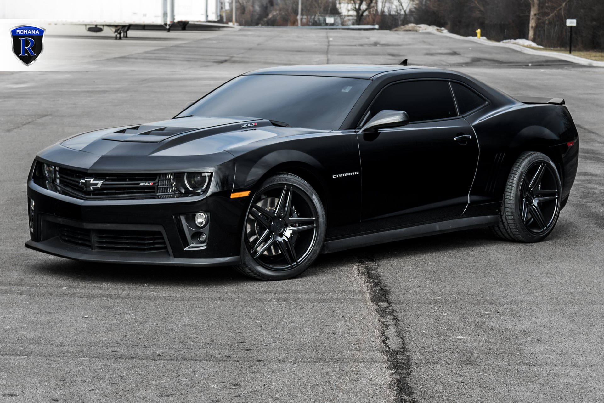 Black Chevy Camaro ZL1 with Aftermarket Vented Hood - Photo by Rohana Wheels