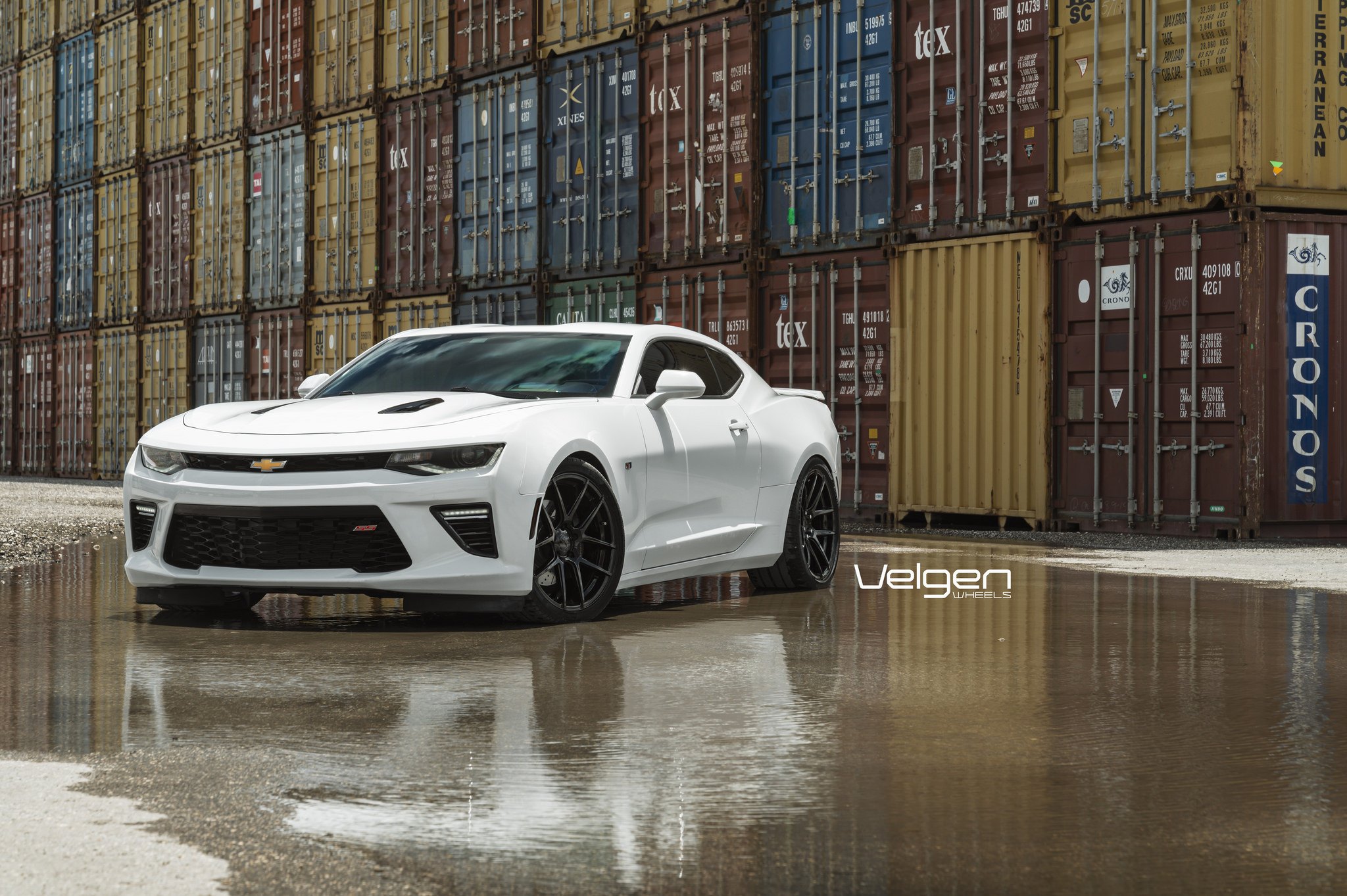 Aftermarket Vented Hood on White Chevy Camaro SS - Photo by Velgen