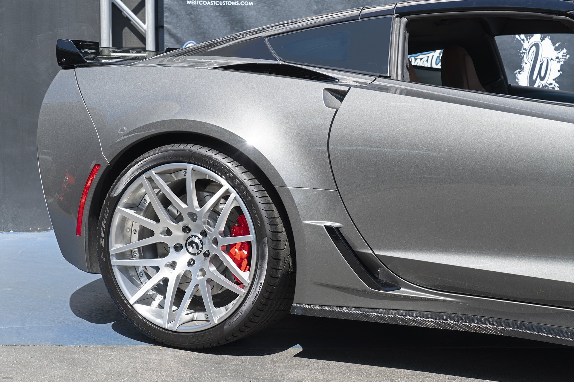 Silver Forgiato Wheels on Gray Chevy Corvette Z06 - Photo by Forgiato