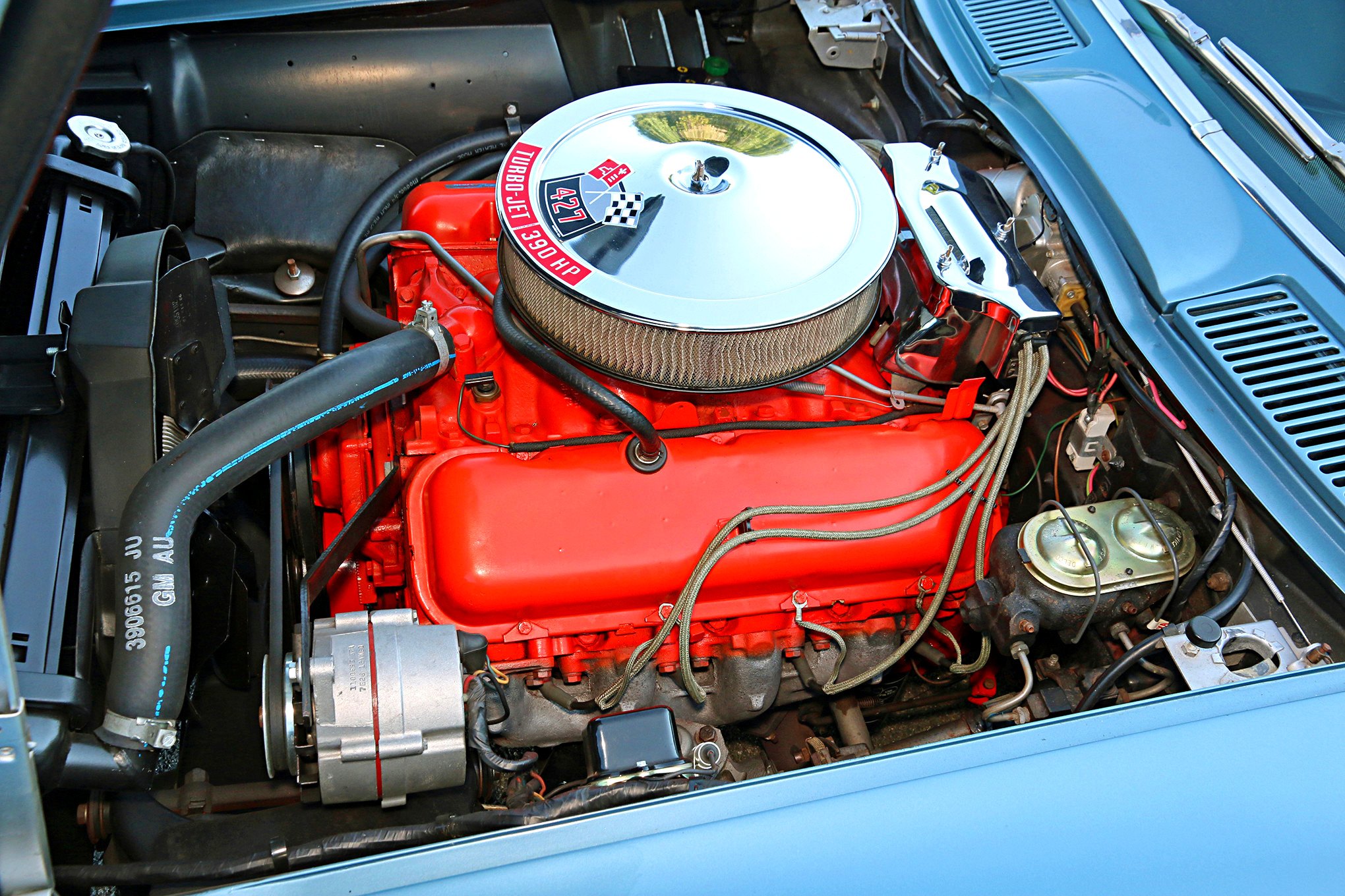 Air Cleaner Turbo-Jet 390 HP in Chevy Corvette - Photo by Grant Cox