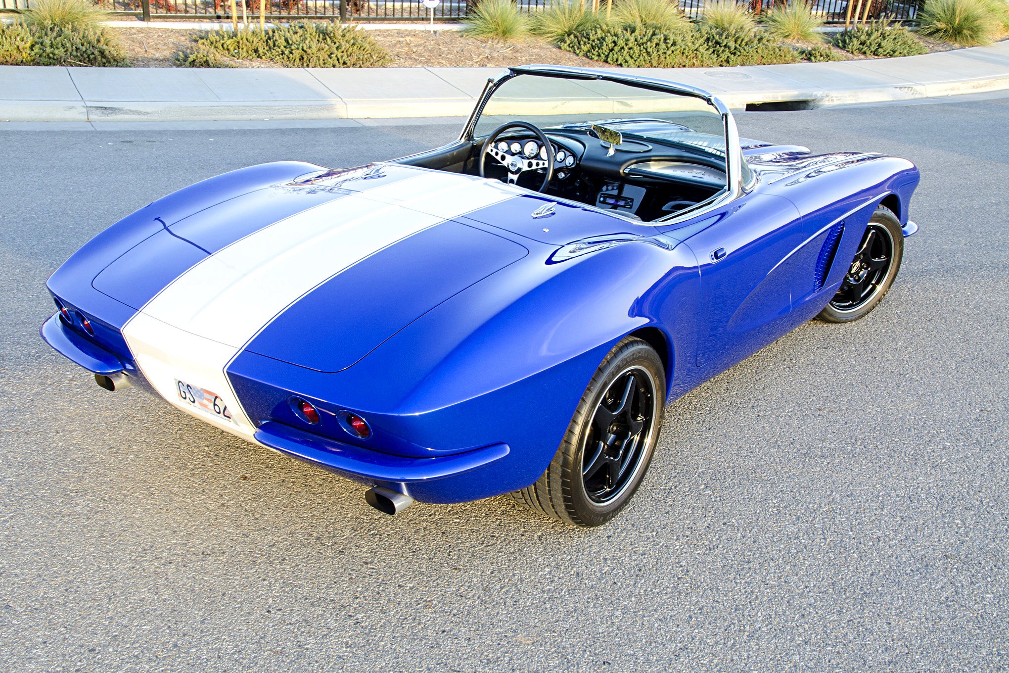 Custom Rear Bumper on Blue Convertible Chevy Corvette - Photo by Steve Temple