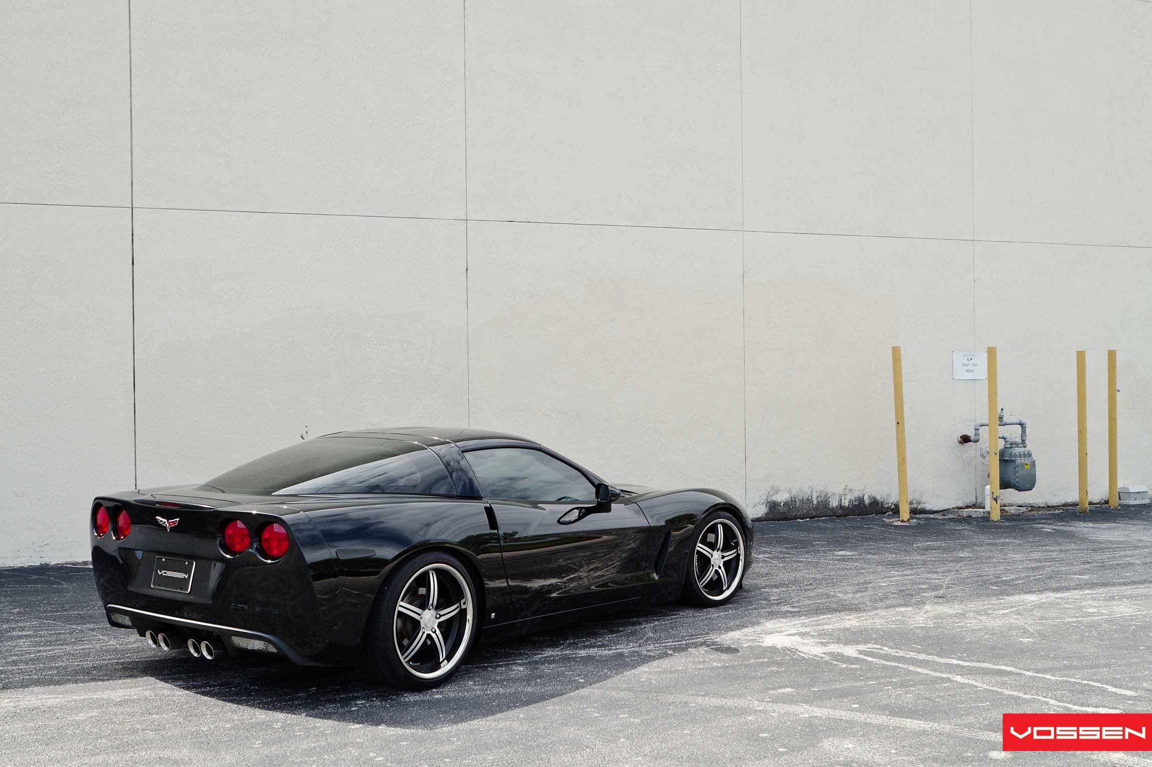 Chevy Corvette with Aftermarket Rear Bumper Cover - Photo by Vossen