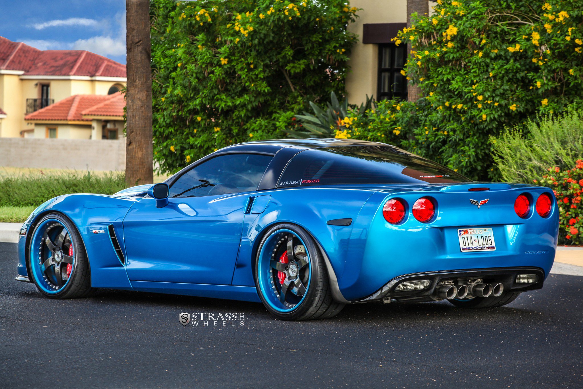 Custom Blue Chevy Corvette Z06 Side Scoops - Photo by Strasse Forged