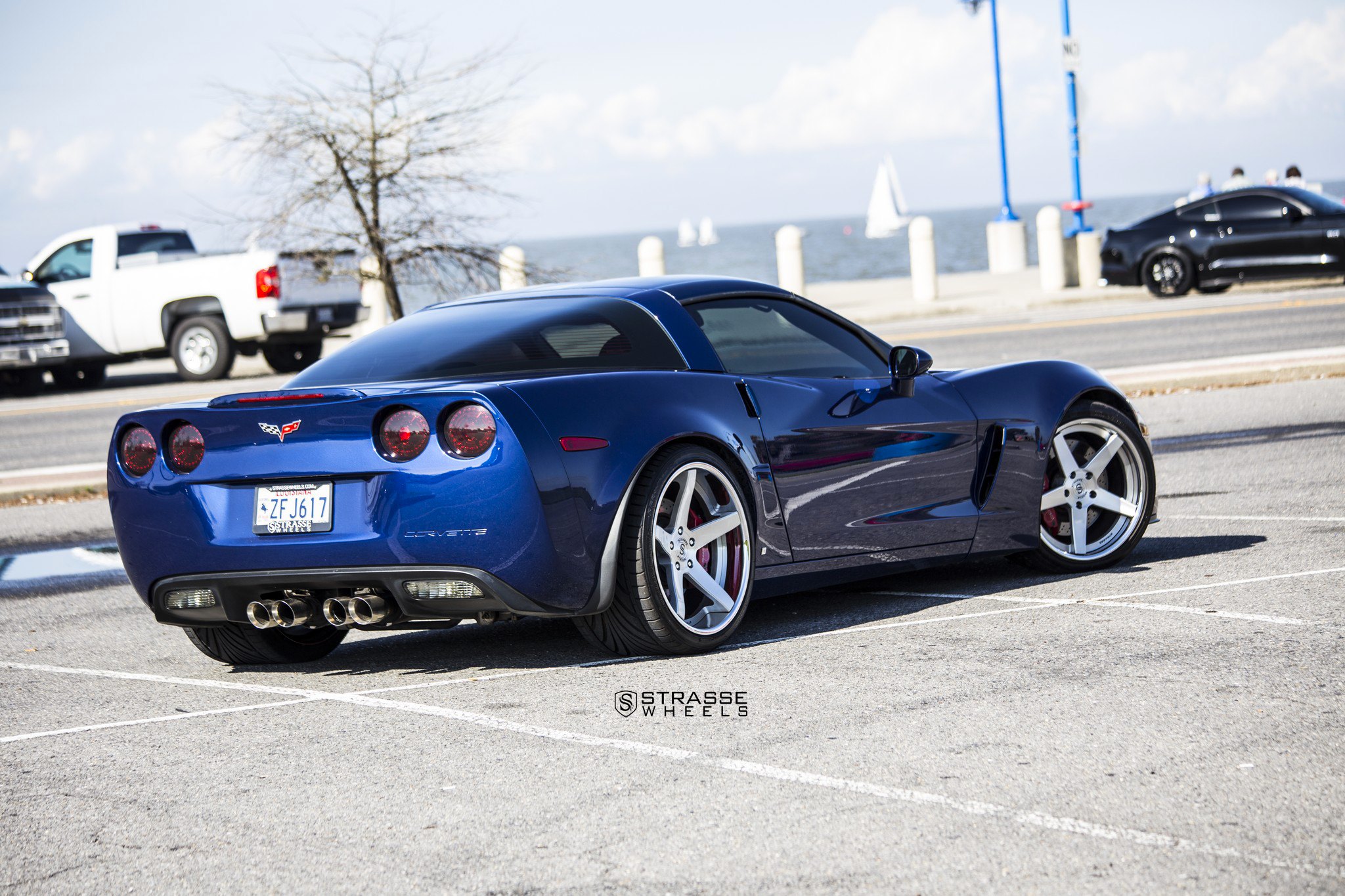 Blue Chevy Corvette with Aftermarket Rear Diffuser - Photo by Strasse Forged