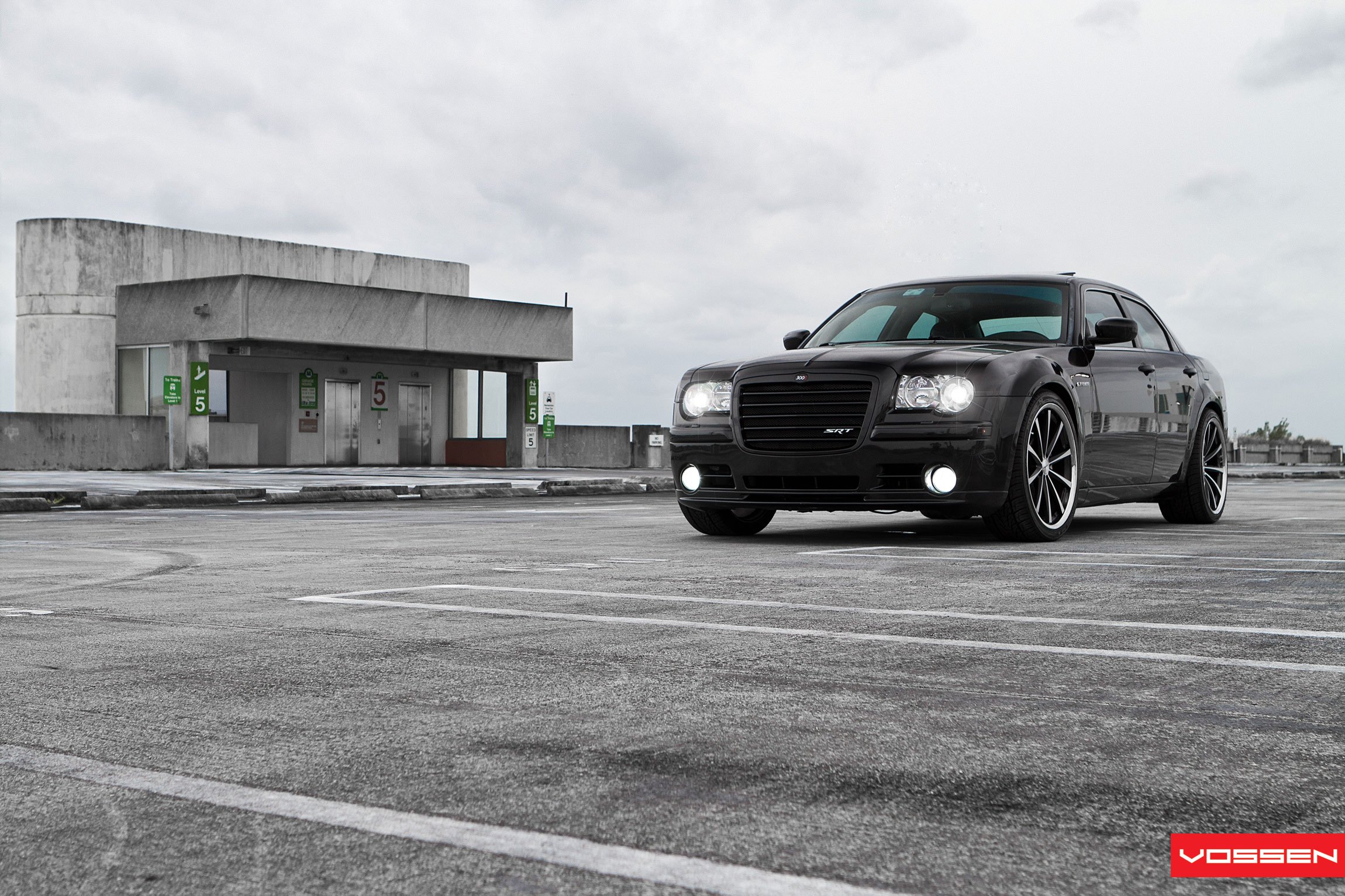 Custom Black Billet Grille on Chrysler 300 SRT - Photo by Vossen