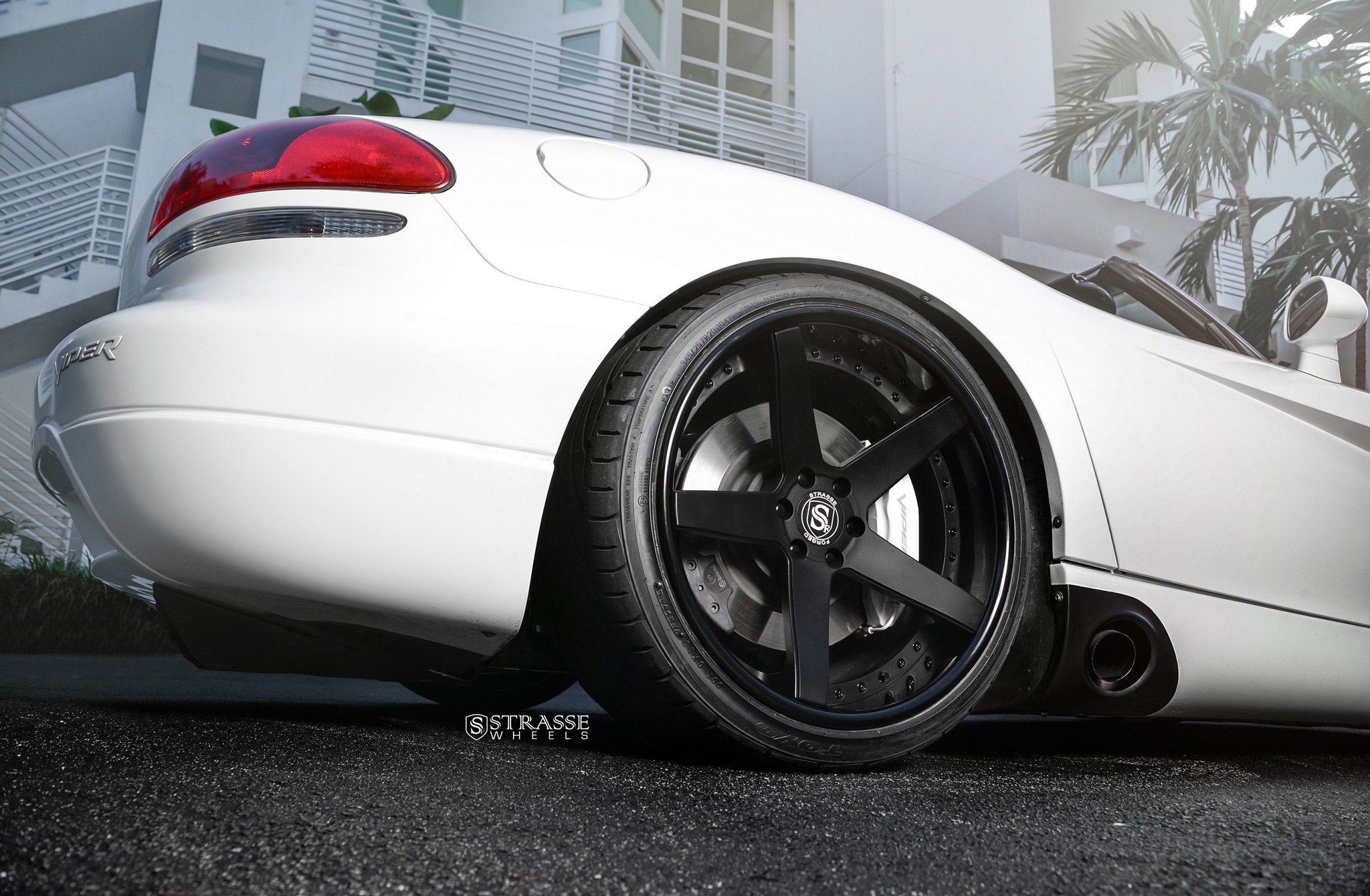 White Dodge Viper with Matte Black Strasse Wheels - Photo by Strasse Forged