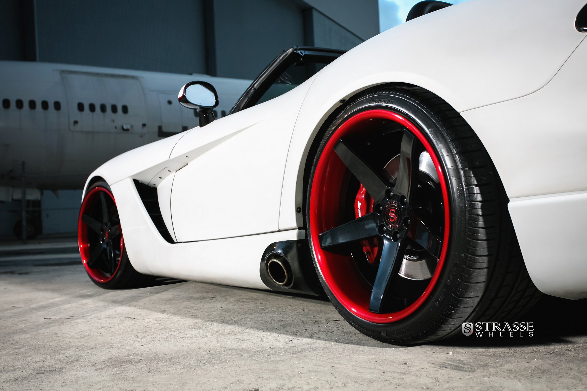 Gloss Black S5 Strasse Rims on White Dodge Viper - Photo by Strasse Forged