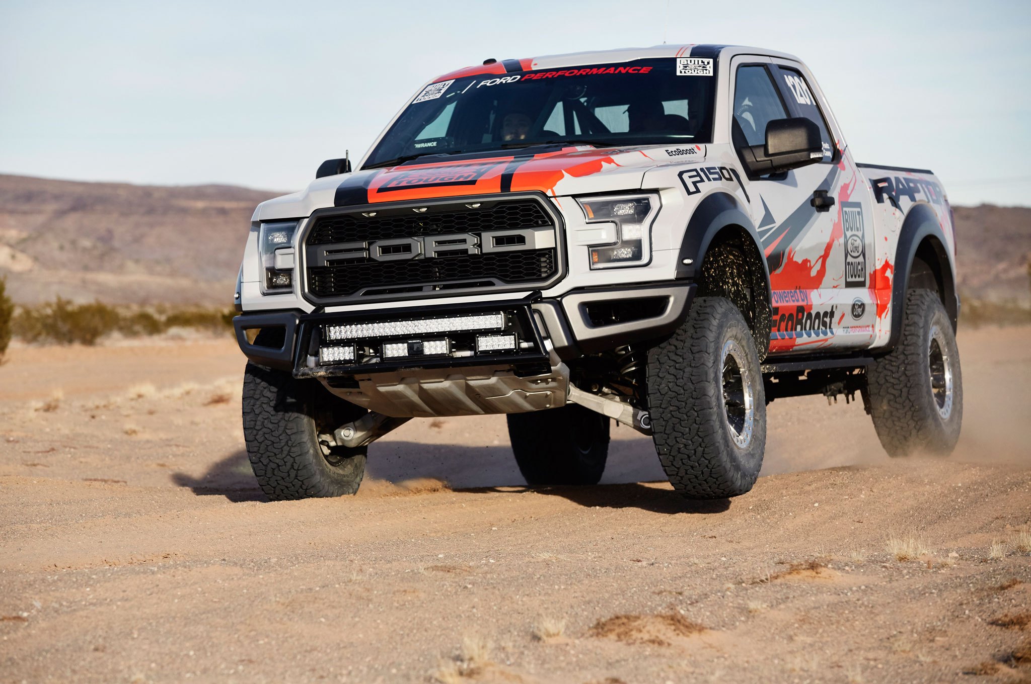 Ultimate Chase truck - Ford F150 Raptor