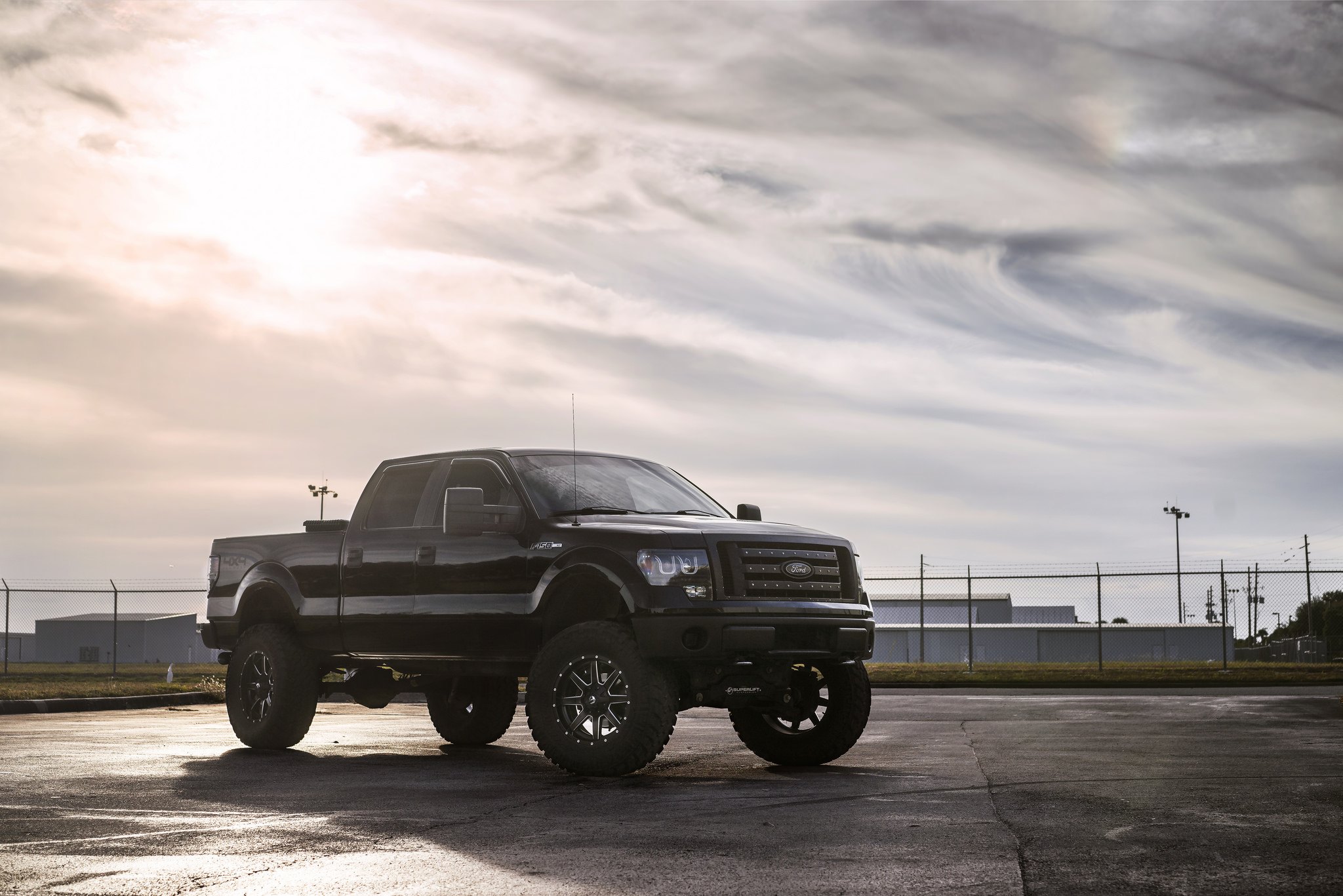 Custom Grille on Black Lifted Ford F-150 - Photo by Fuel Offroad