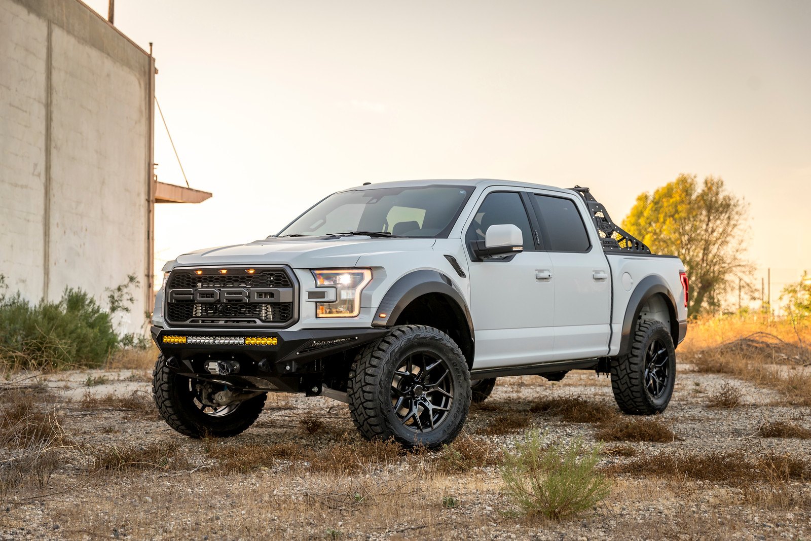 Aftermarket Projector Headlights on White Lifted Ford F-150 - Photo by Venom Rex