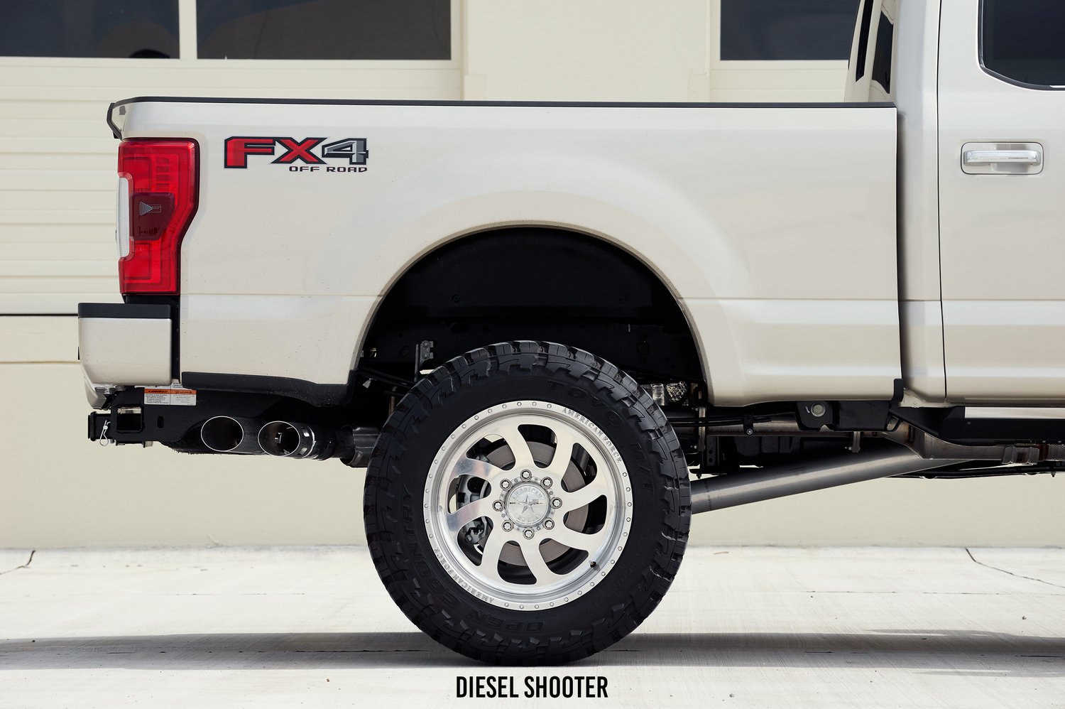 22 Inch American Force Wheels on Ford Super Duty - Photo by Diesel Shooter