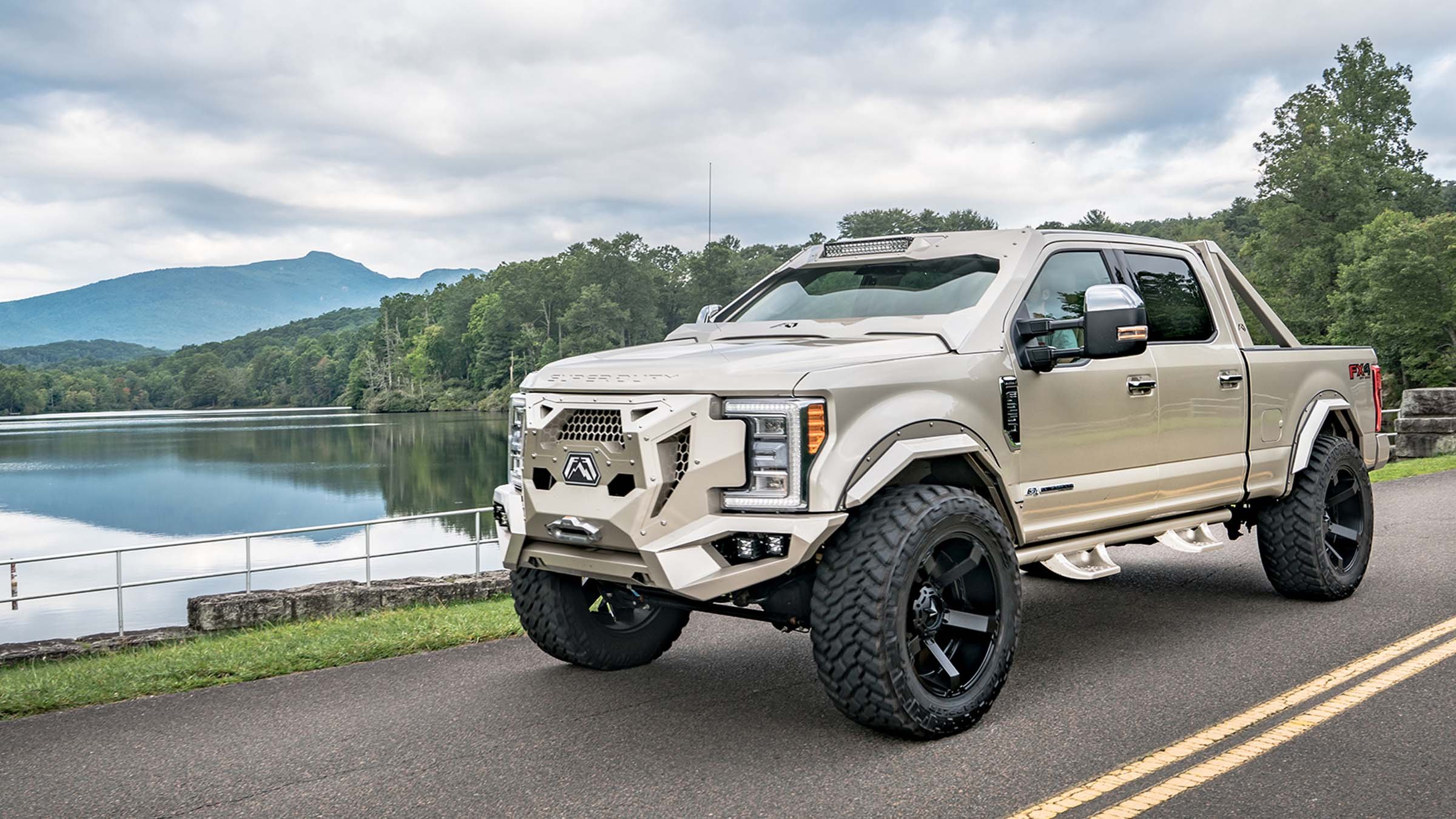 Ford F-250 with Fab Fours Grumper Front Bumper - Photo by Fab Fours