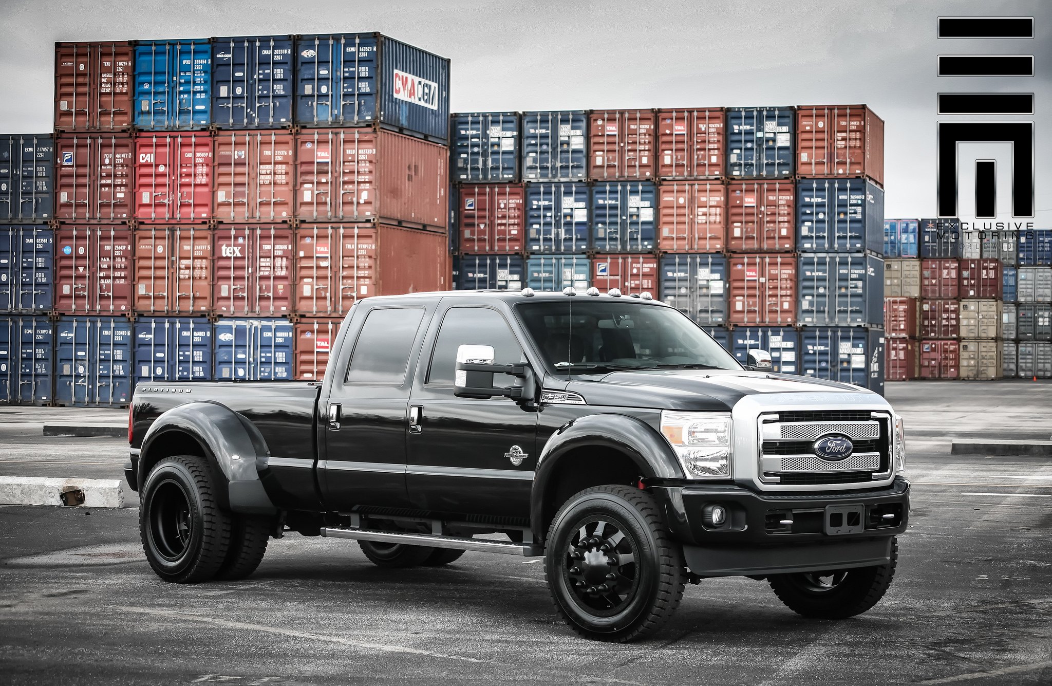Powerstroke F350 on Black Dually Wheels - Photo by Exclusive Motoring