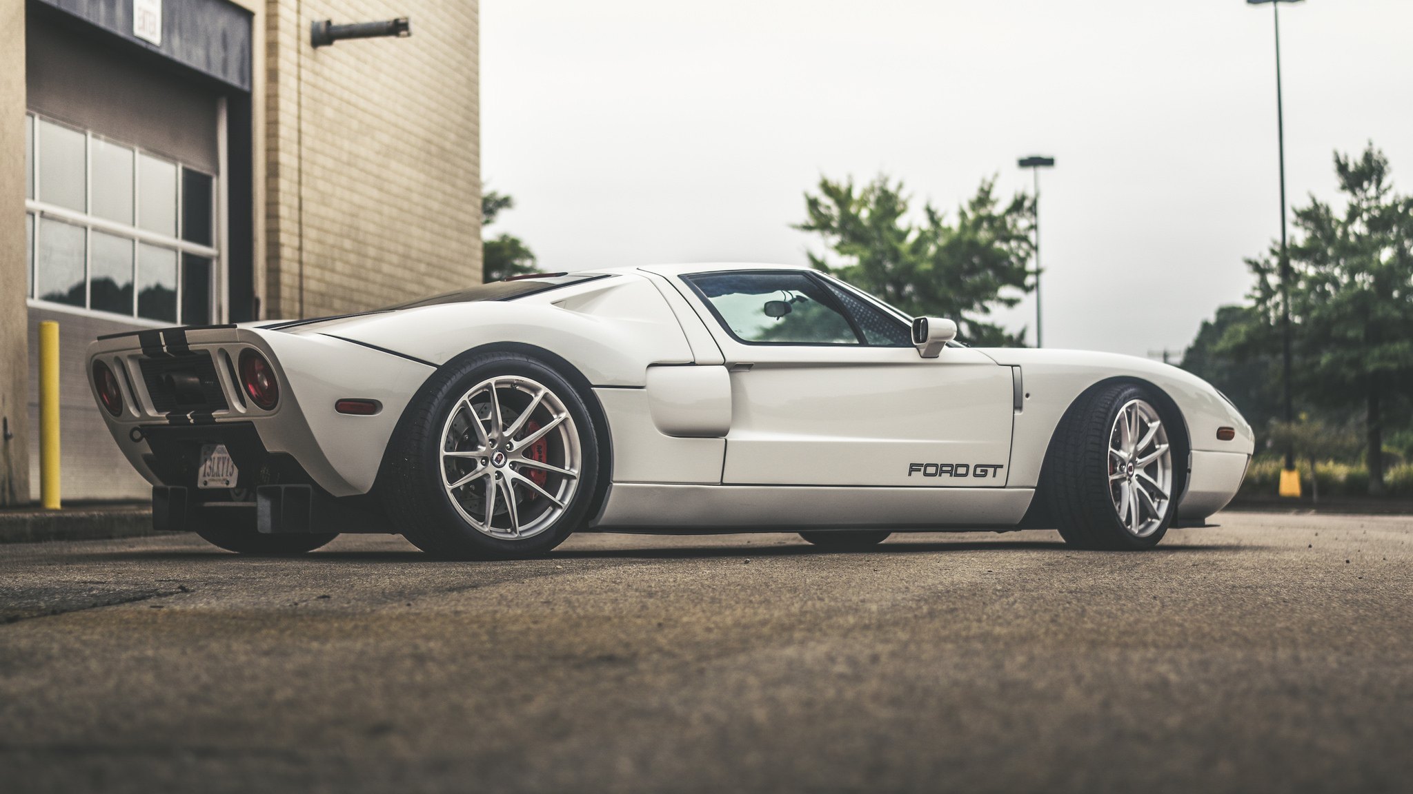 HRE Wheels with Red Brakes on White Ford GT - Photo by HRE Wheels