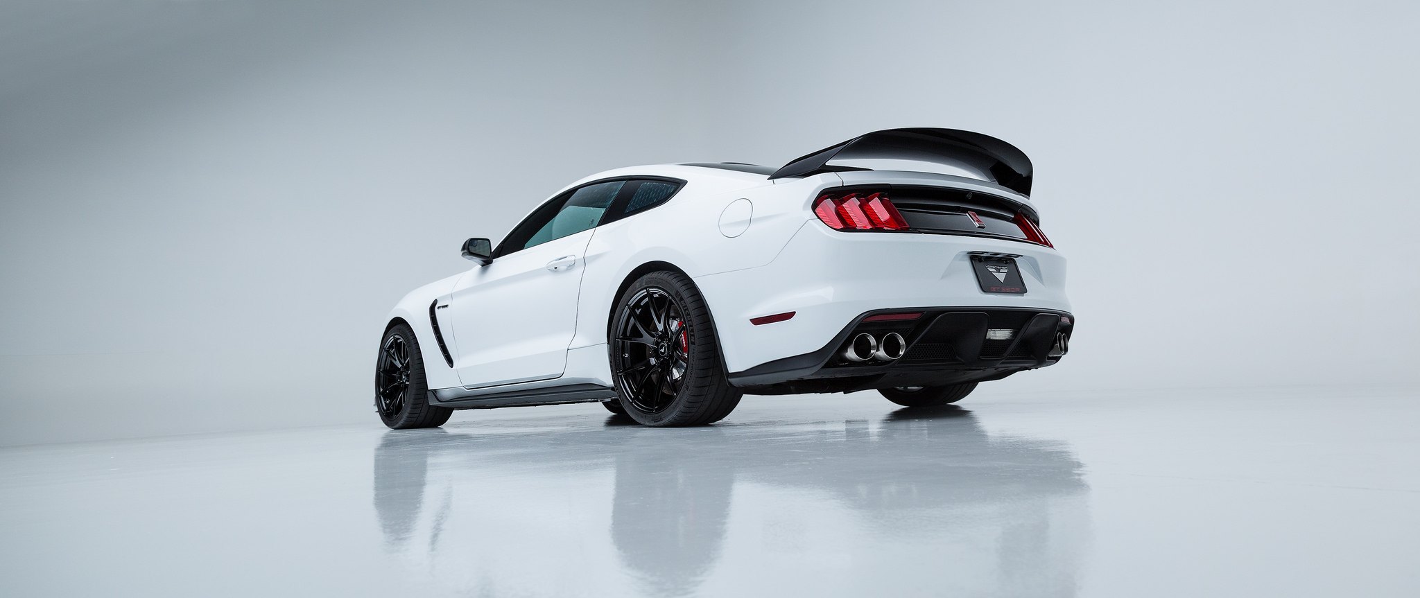 Aftermarket Rear Spoiler on White Ford Mustang GT350 - Photo by Vorsteiner