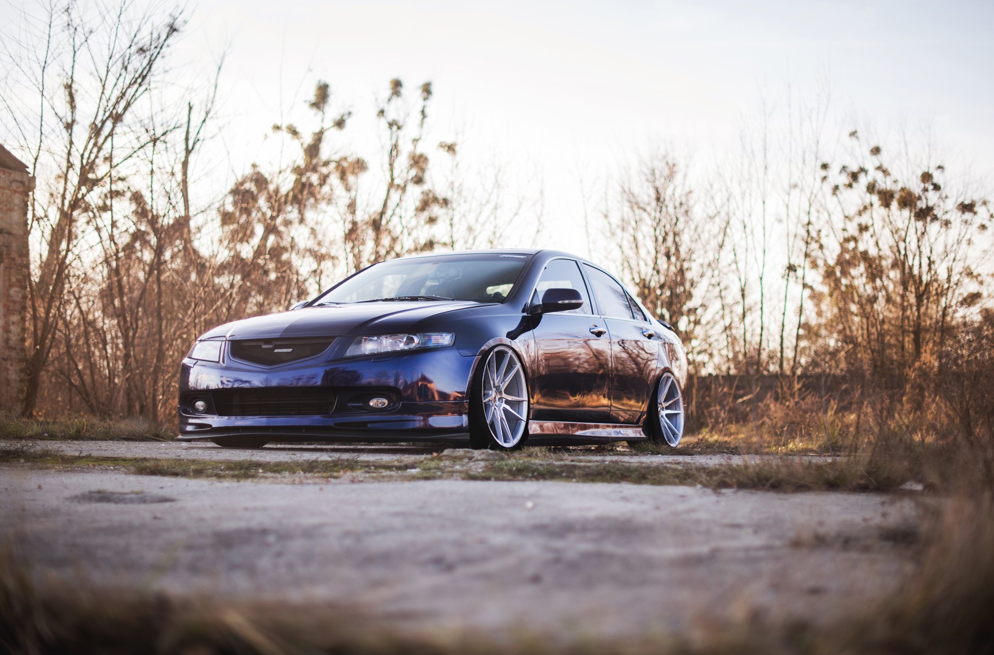 Front Bumper with Fog Lights on Blue Honda Accord - Photo by JR Wheels